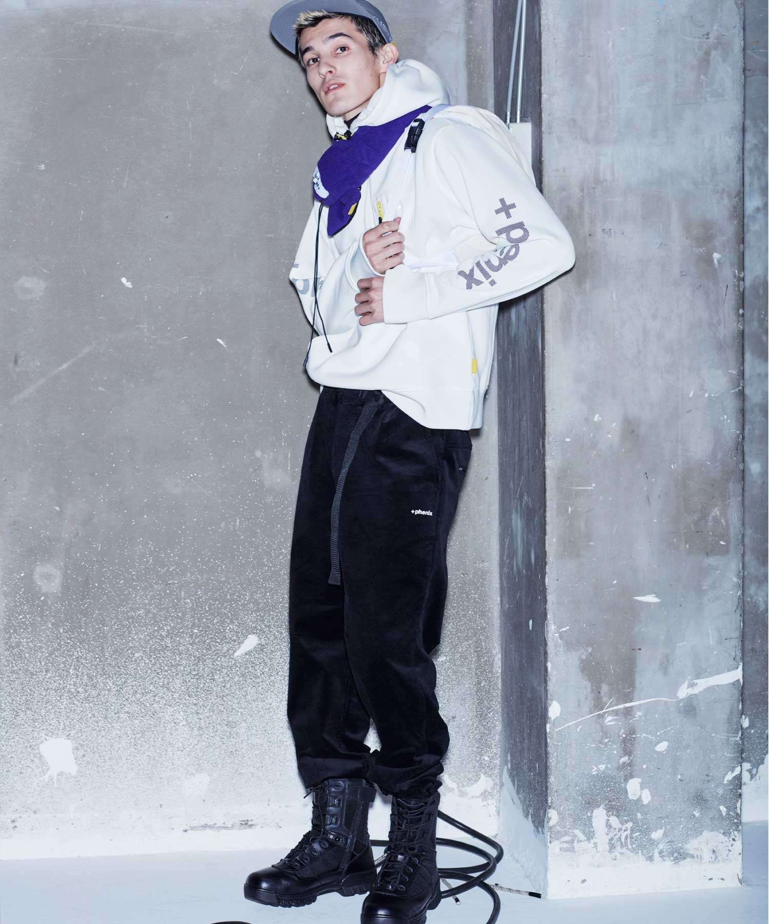 【MENS】Sleeve Logo Hoodie