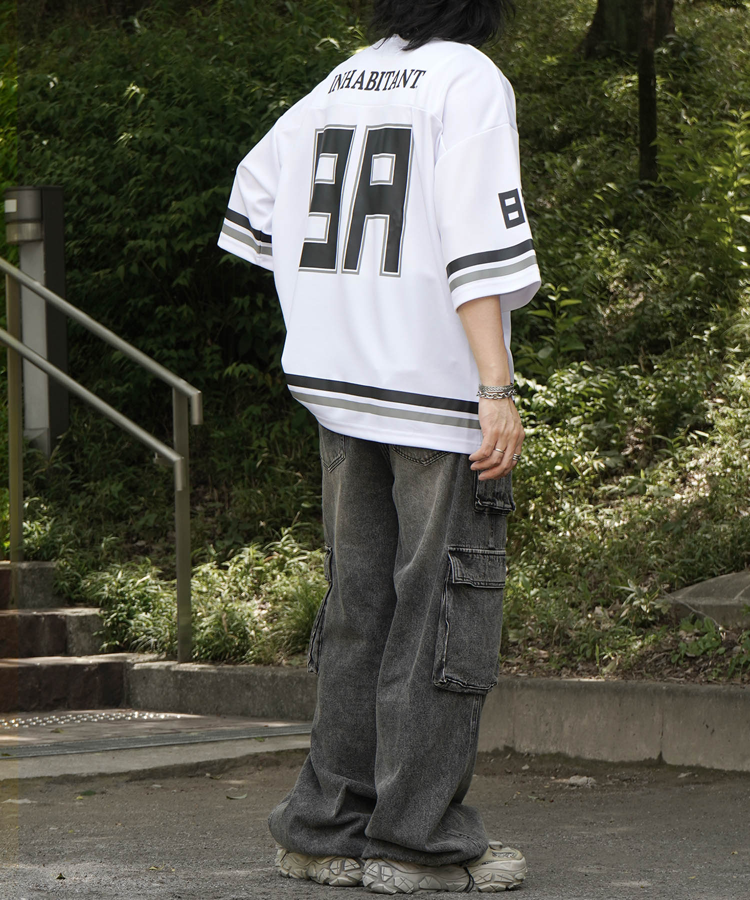 【MENS】ビッグシルエット フロントナンバリングプリント 半袖フットボールTシャツ /inhabitant(インハビタント)