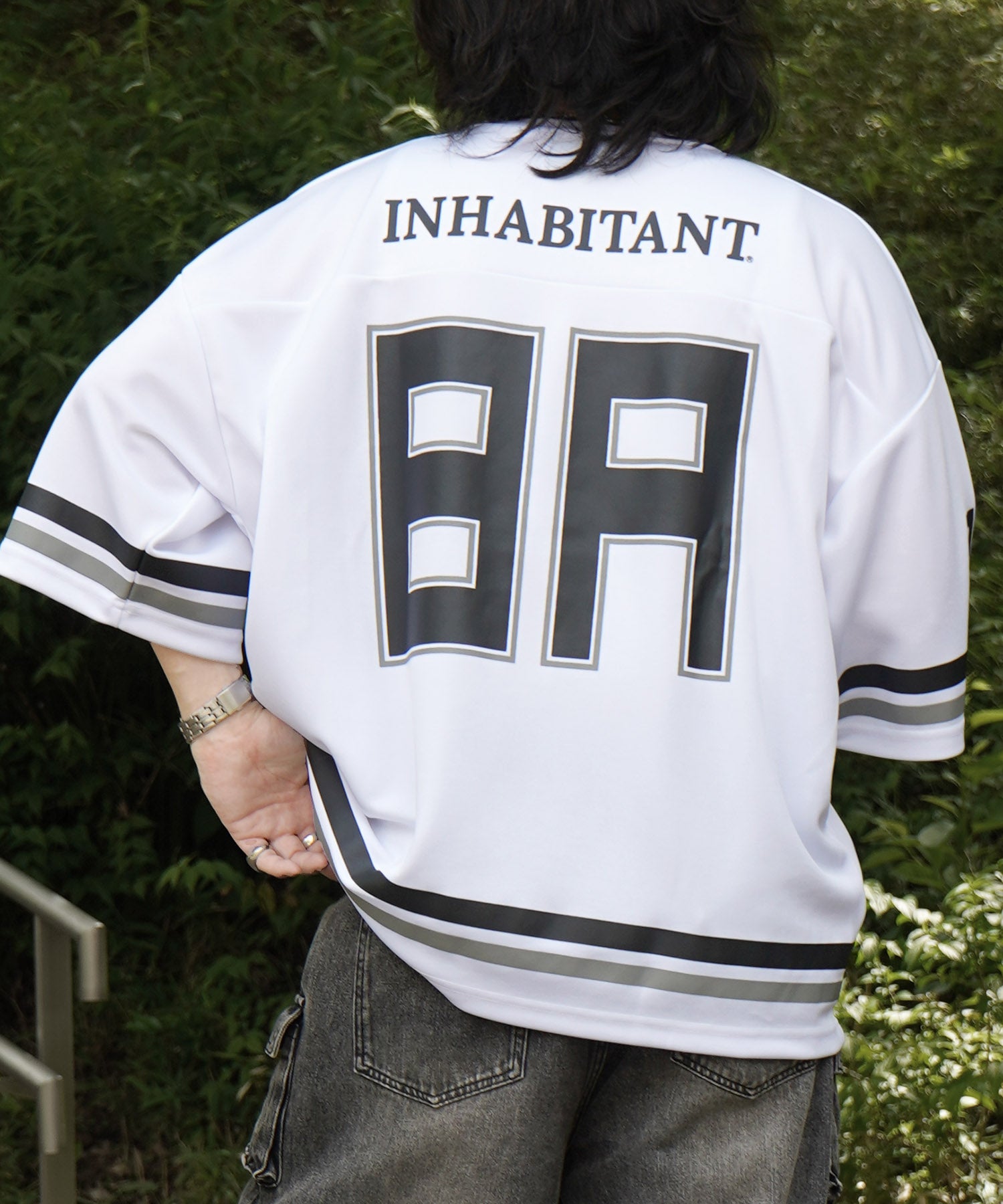 【MENS】ビッグシルエット フロントナンバリングプリント 半袖フットボールTシャツ /inhabitant(インハビタント)