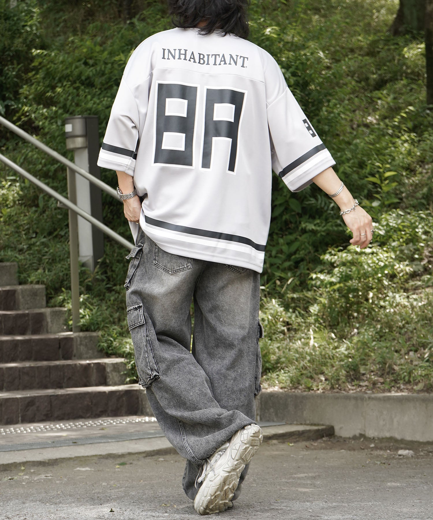 【MENS】ビッグシルエット フロントナンバリングプリント 半袖フットボールTシャツ /inhabitant(インハビタント)