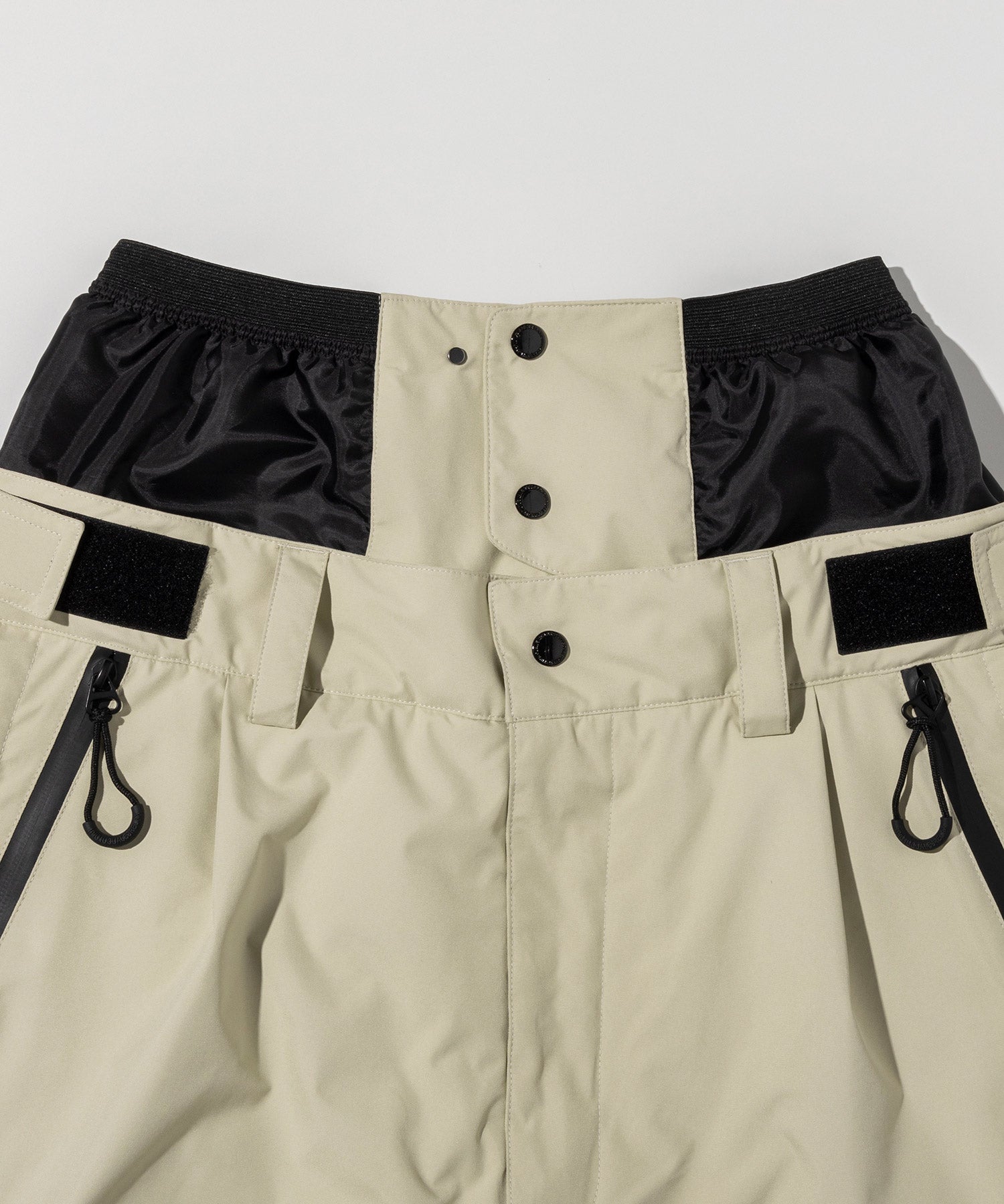 【MENS】GTX SNOW PANTS スノーパンツ / WINDSTOPPER(R) プロダクト by GORE-TEX LABS /ウィンドストッパー/ゴアテックス/1PIU1UGUALE3 RELAX × +phenix(ウノピゥウノウグァーレトレ リラックス)