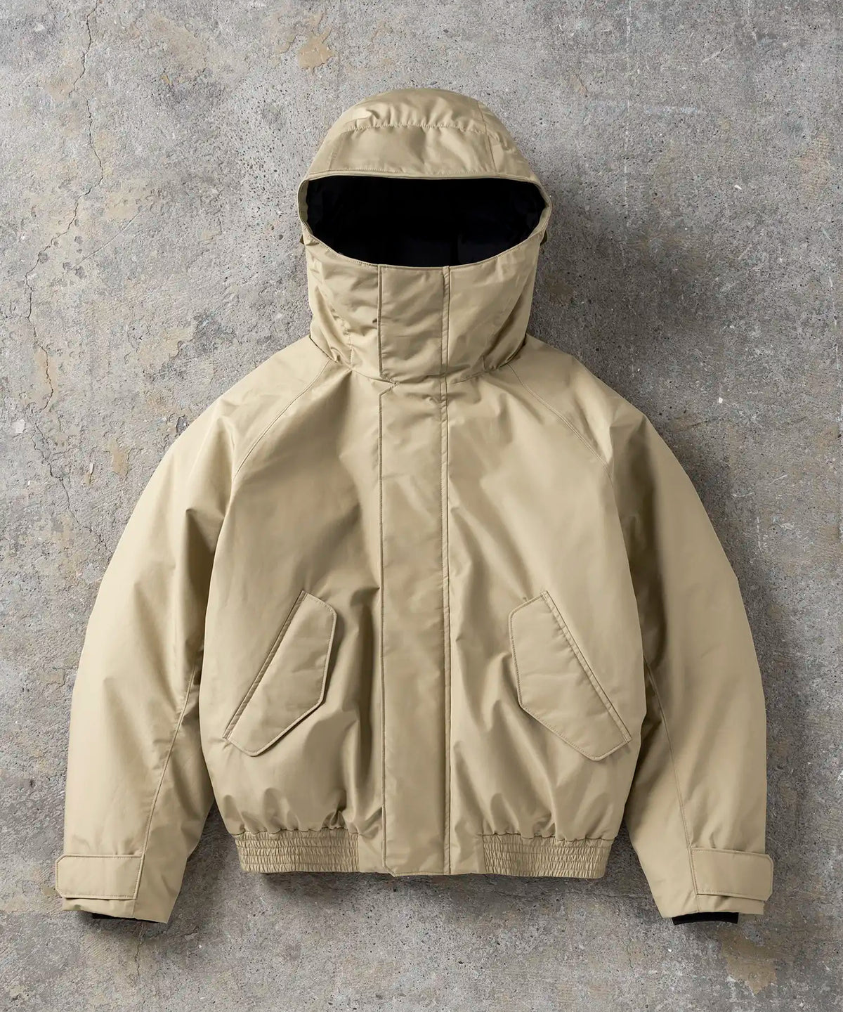 【MENS】ゴアテックスダウンジャケット GORE DOWN BOMBER JACKET /  WINDSTOPPER(R) プロダクト by GORE TEX LABS ゴアテックスウェア テックウェア アーバンアウトドア 高機能ウェア +phenix(プラスフェニックス)