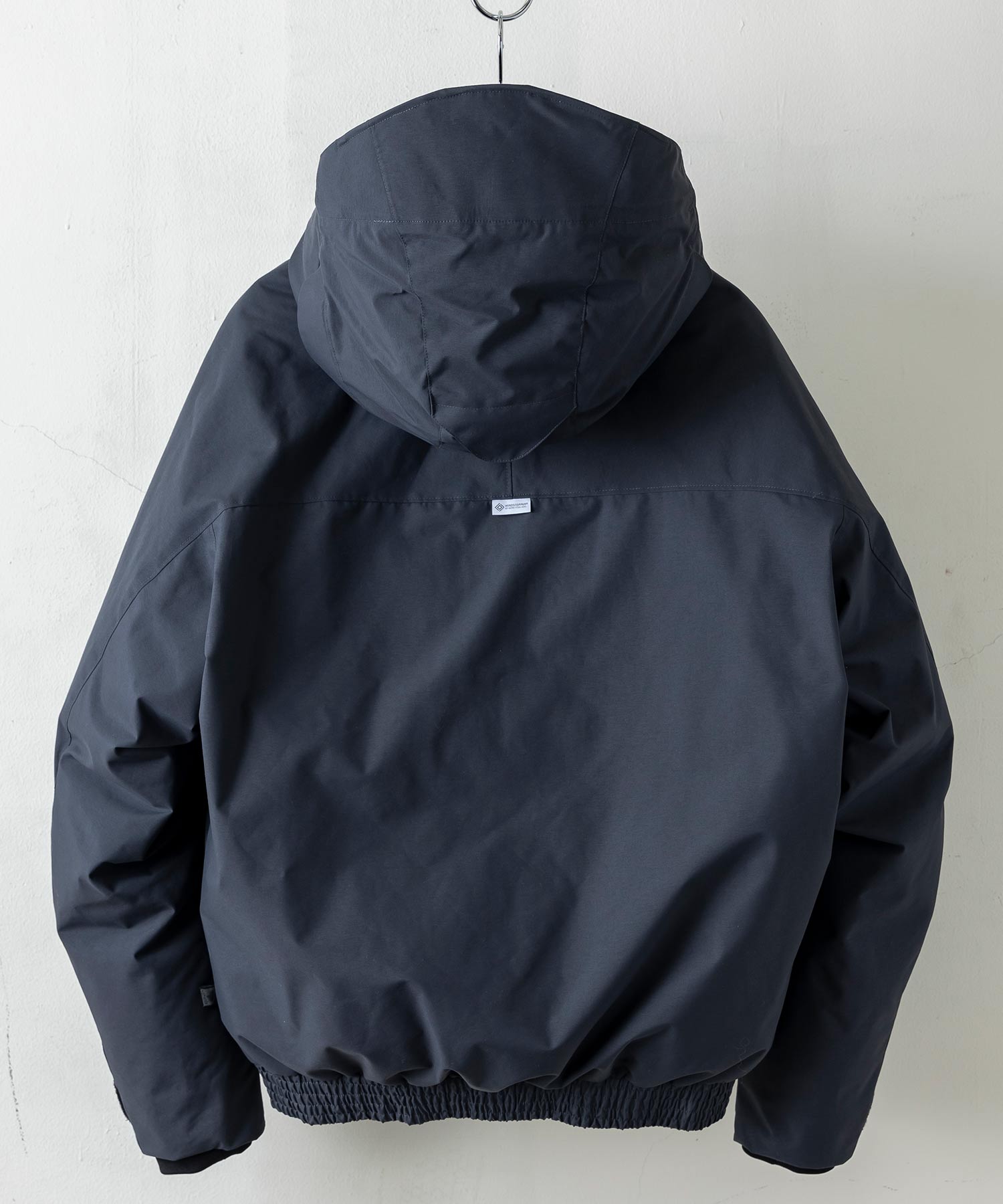 【MENS】BOMBER DOWN JACKET ボマー ダウンジャケット ウィンドストッパー / WINDSTOPPER(R) プロダクト by GORE TEX LABS +phenix(プラスフェニックス)