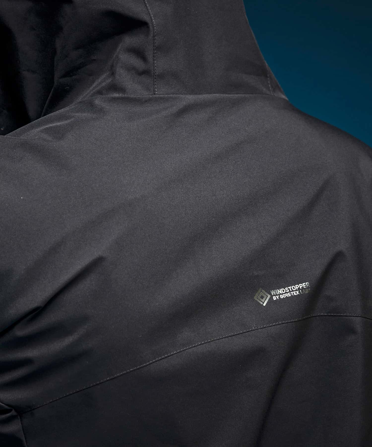 【MENS】マウンテンパーカー WINDSTOPPER(R) プロダクト by GORE-TEX LABS /ウィンドストッパー/ゴアテックス/1PIU1UGUALE3 RELAX × +phenix(ウノピゥウノウグァーレトレ リラックス)