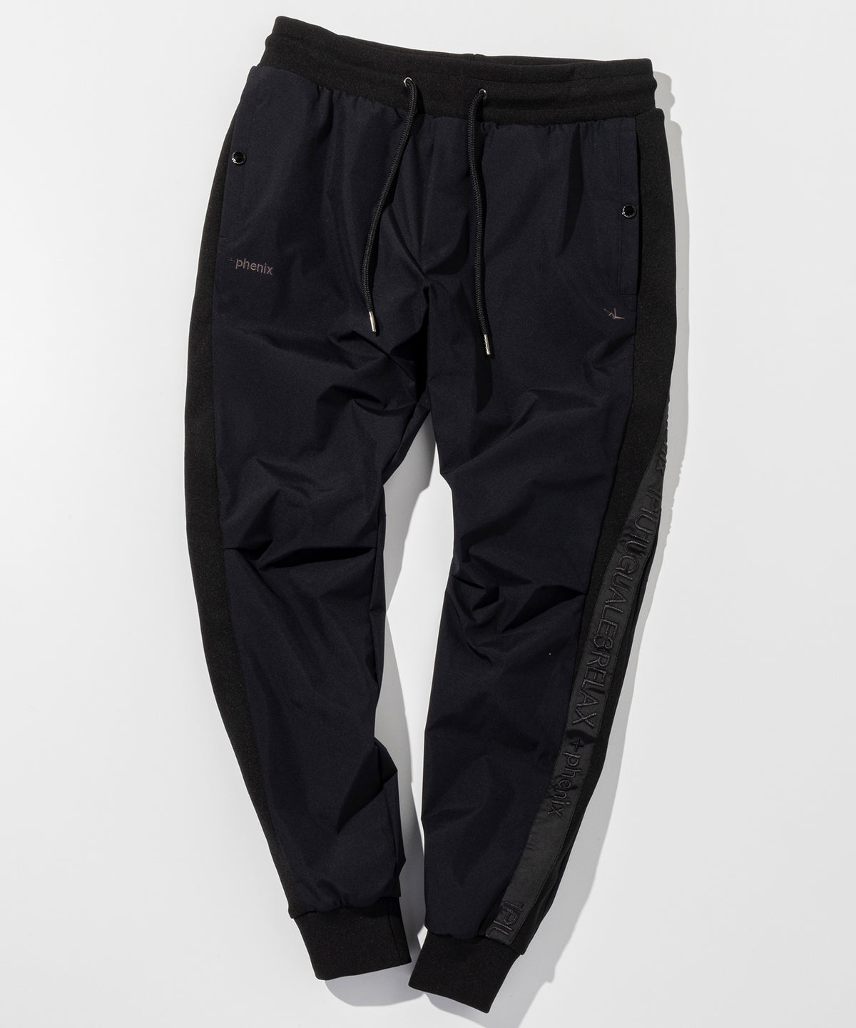 【MENS】GTX SIDE LOGO JOGGER PANTS サイドロゴジョガーパンツ / WINDSTOPPER(R) プロダクト by GORE-TEX LABS /ウィンドストッパー/ゴアテックス/1PIU1UGUALE3 RELAX × +phenix(ウノピゥウノウグァーレトレ リラックス)