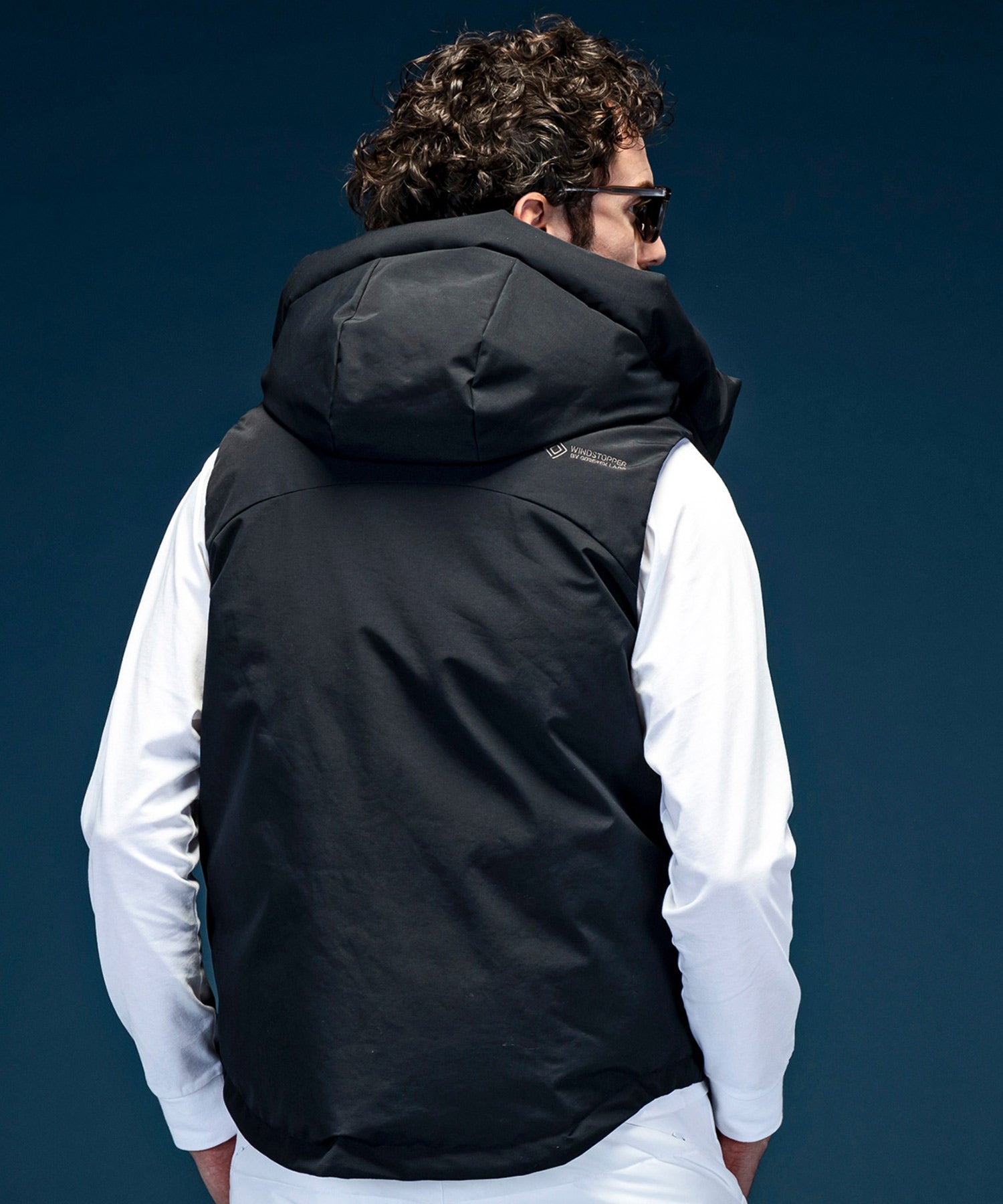 【MENS】GTX DOWN VEST ダウンベスト / WINDSTOPPER(R) プロダクト by GORE-TEX LABS /ウィンドストッパー/ゴアテックス/1PIU1UGUALE3 RELAX × +phenix(ウノピゥウノウグァーレトレ リラックス)