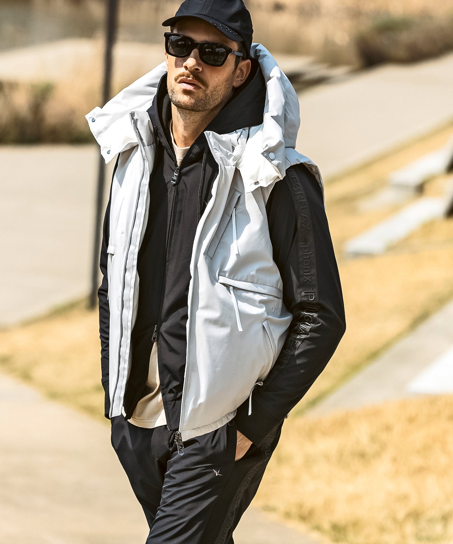 【MENS】GTX SLEEVE LOGO LINE HOODIE スリーブロゴラインフーディー / WINDSTOPPER(R) プロダクト by GORE-TEX LABS /ウィンドストッパー/ゴアテックス/1PIU1UGUALE3 RELAX × +phenix(ウノピゥウノウグァーレトレ リラックス)