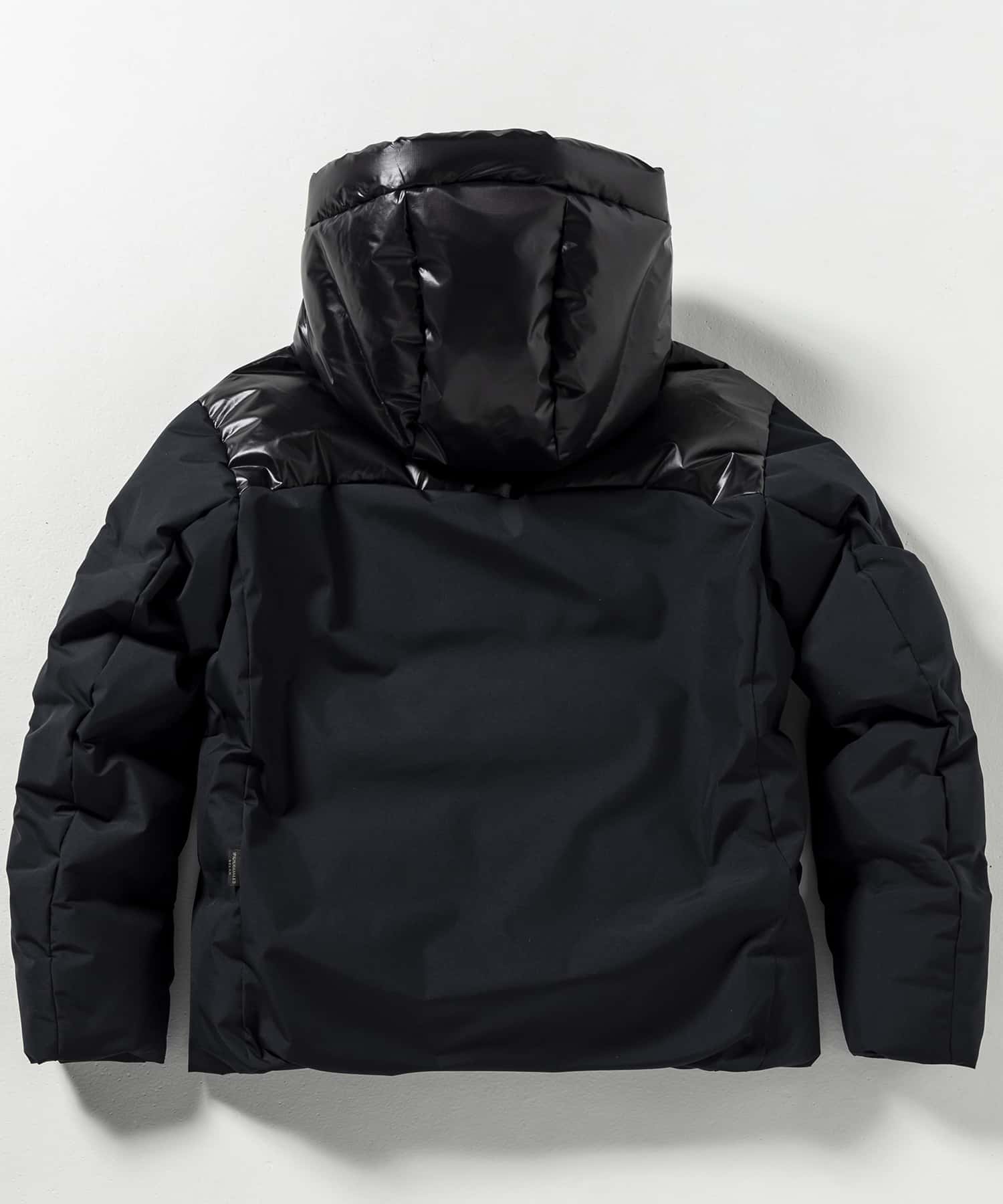 【MENS】コンビダウンジャケット WINDSTOPPER(R) プロダクト by GORE-TEX LABS /ウィンドストッパー/ゴアテックス/1PIU1UGUALE3 RELAX × +phenix(ウノピゥウノウグァーレトレ リラックス)