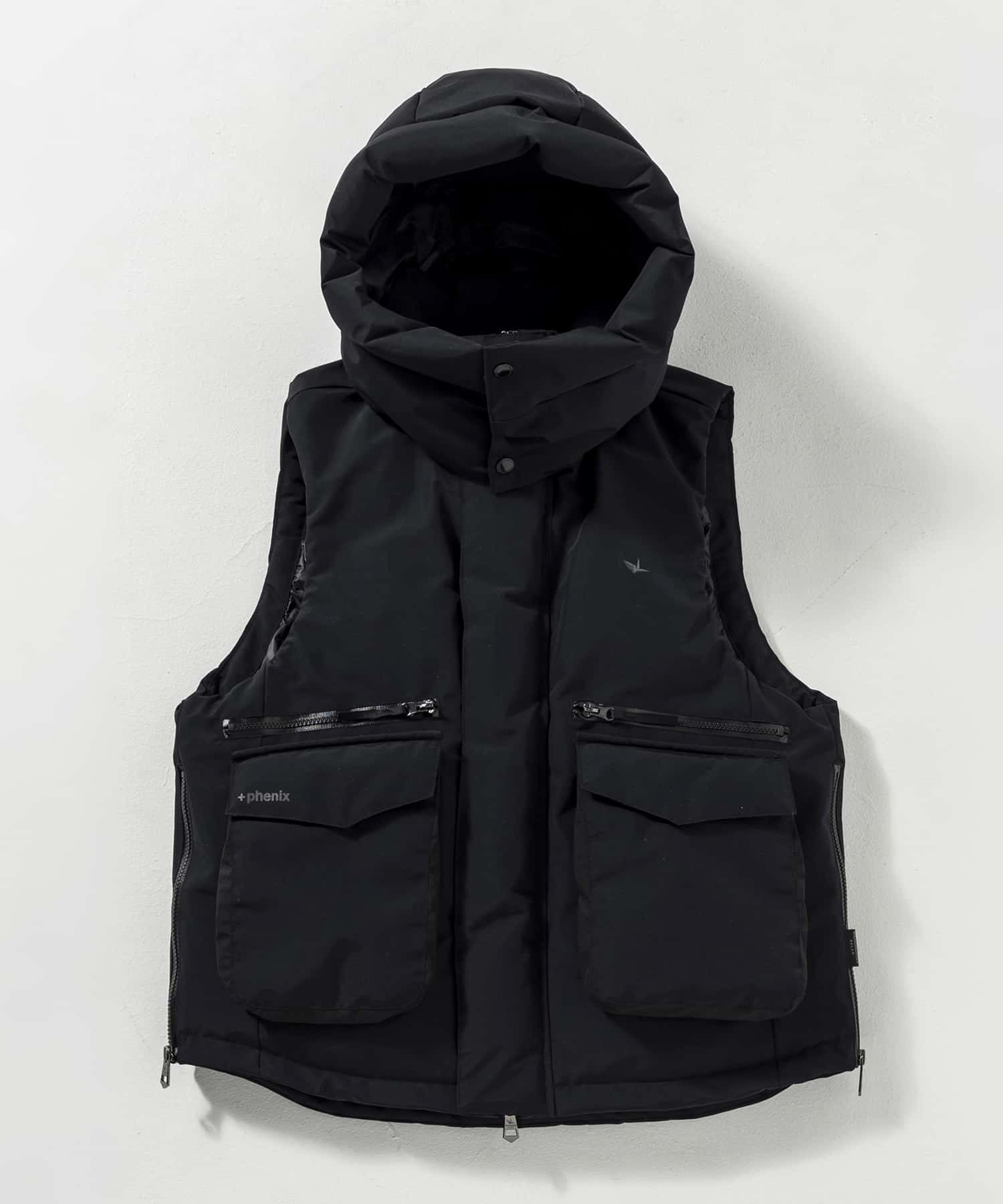 【MENS】フラップポケットダウンベスト WINDSTOPPER(R) プロダクト by GORE-TEX LABS /ウィンドストッパー/ゴアテックス/1PIU1UGUALE3 RELAX × +phenix(ウノピゥウノウグァーレトレ リラックス)