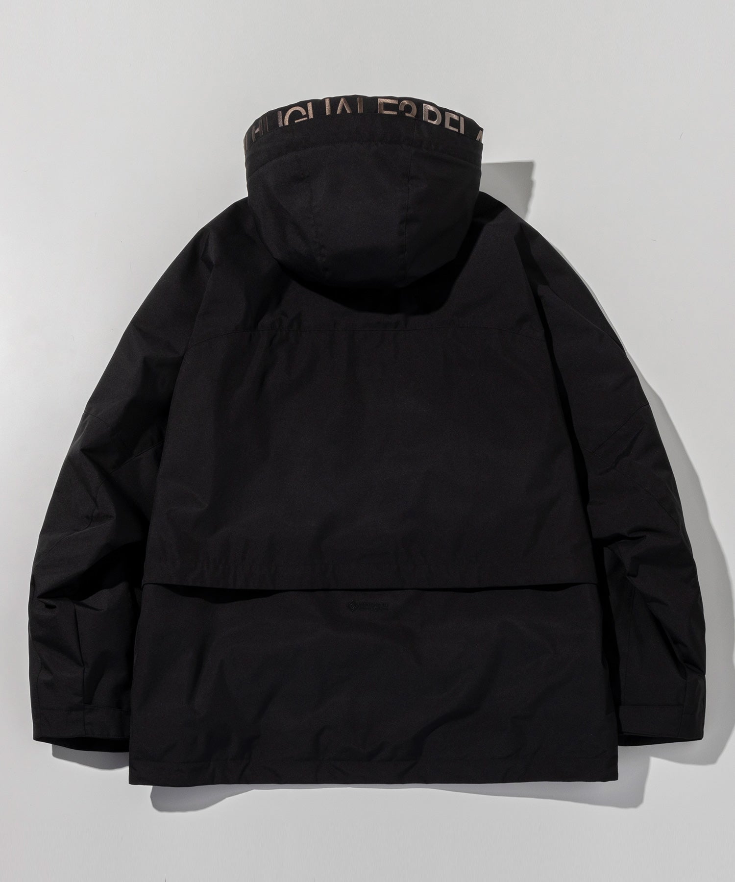 【MENS】GTX HOODED LAYER SNOW JACKET フーデッドレイヤースノージャケット / WINDSTOPPER(R) プロダクト by GORE-TEX LABS /ウィンドストッパー/ゴアテックス/1PIU1UGUALE3 RELAX × +phenix(ウノピゥウノウグァーレトレ リラックス)