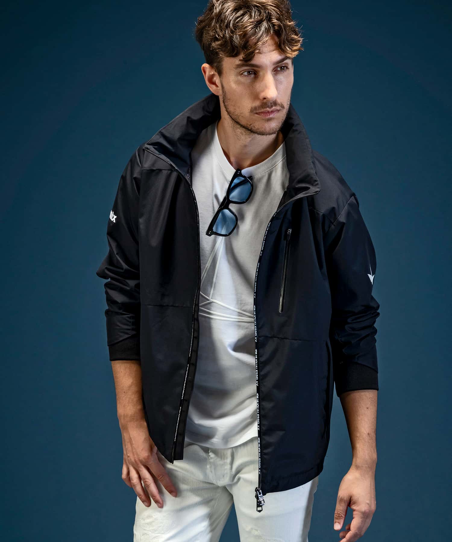 【MENS】トラックジャケット WINDSTOPPER プロダクト by GORE-TEX LABS /ウィンドストッパー/ゴアテックス/1PIU1UGUALE3 RELAX × +phenix(ウノピゥウノウグァーレトレ リラックス)