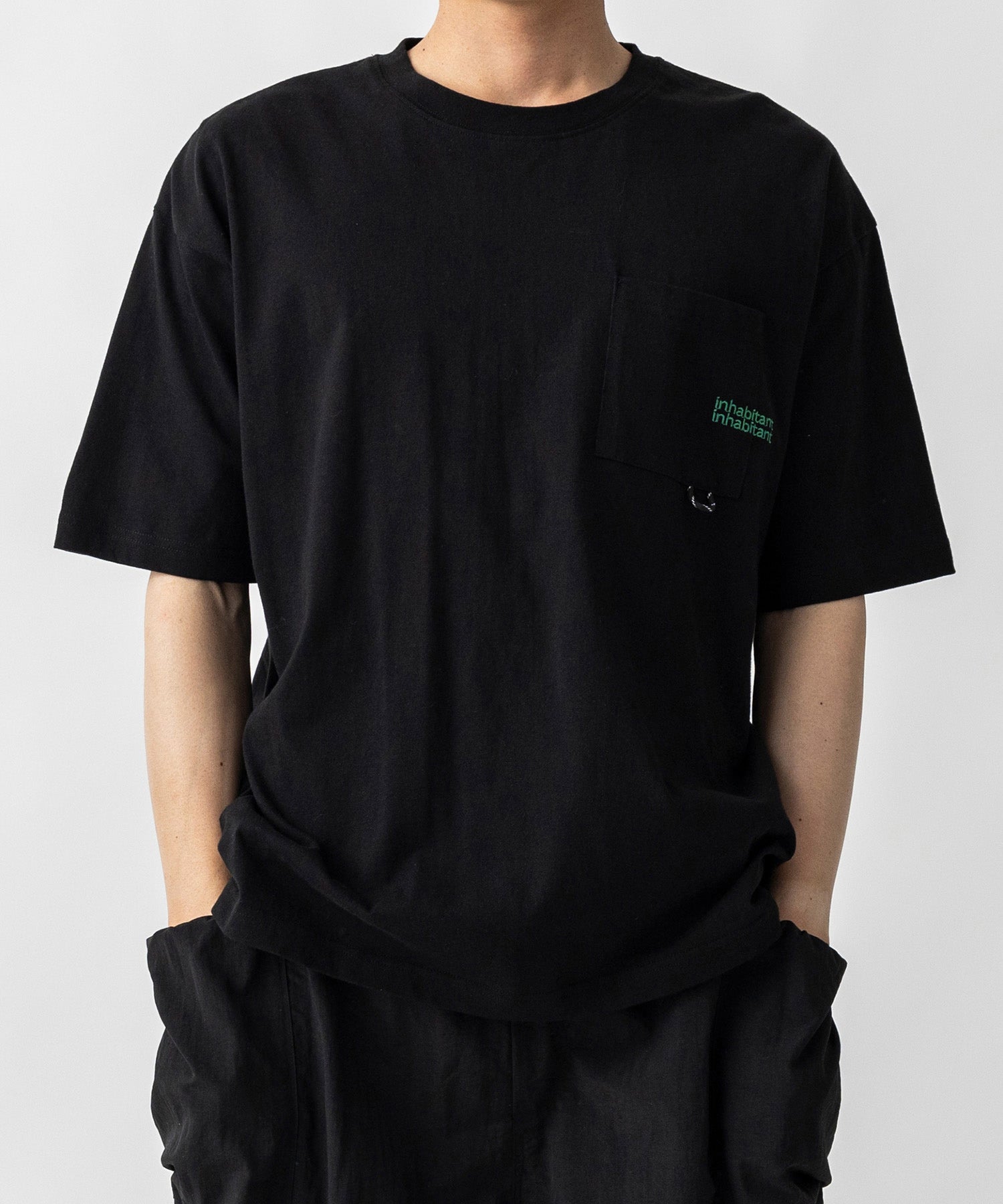 【MENS】ビッグシルエット ワンポイント刺繍 ポケット 半袖Tシャツ /inhabitant(インハビタント)