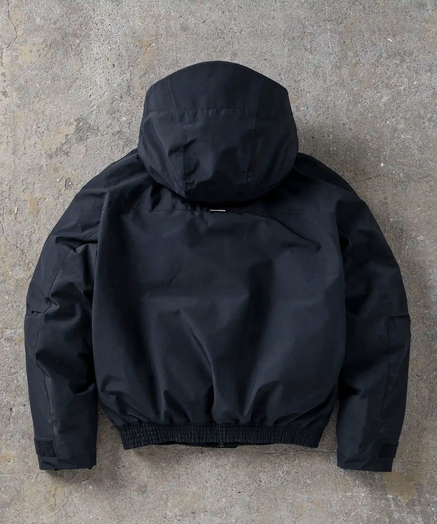 【MENS】ゴアテックスダウンジャケット GORE DOWN BOMBER JACKET / WINDSTOPPER(R) プロダクト by GORE TEX LABS ゴアテックスウェア テックウェア アーバンアウトドア 高機能ウェア +phenix(プラスフェニックス)
