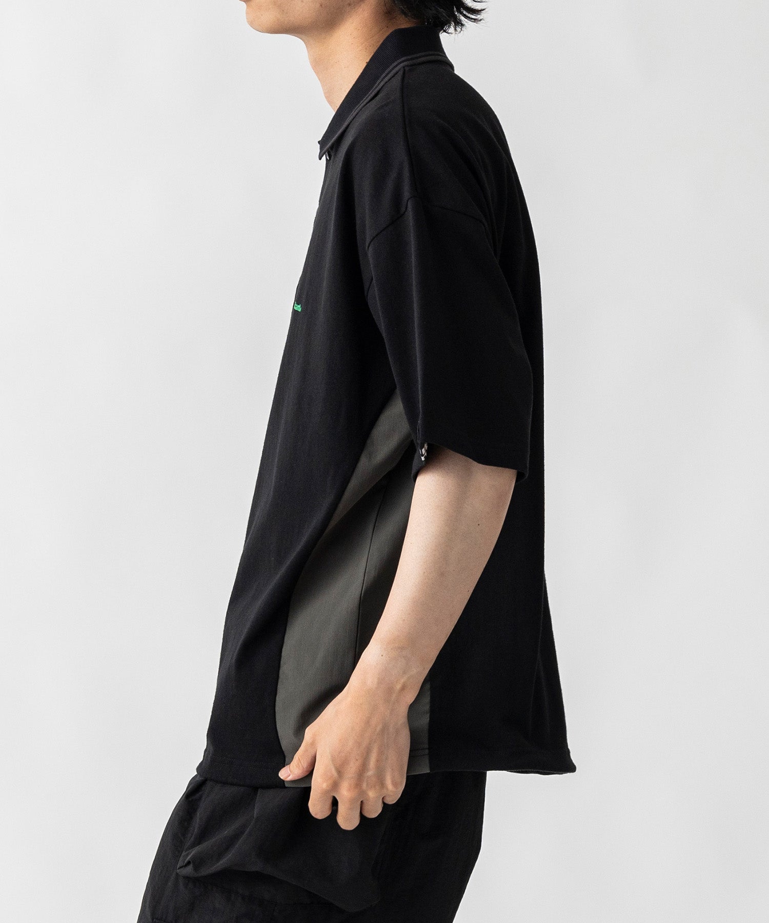 【MENS】ビッグシルエット ワンポイントプリント 半袖切替ポロシャツ /inhabitant(インハビタント)