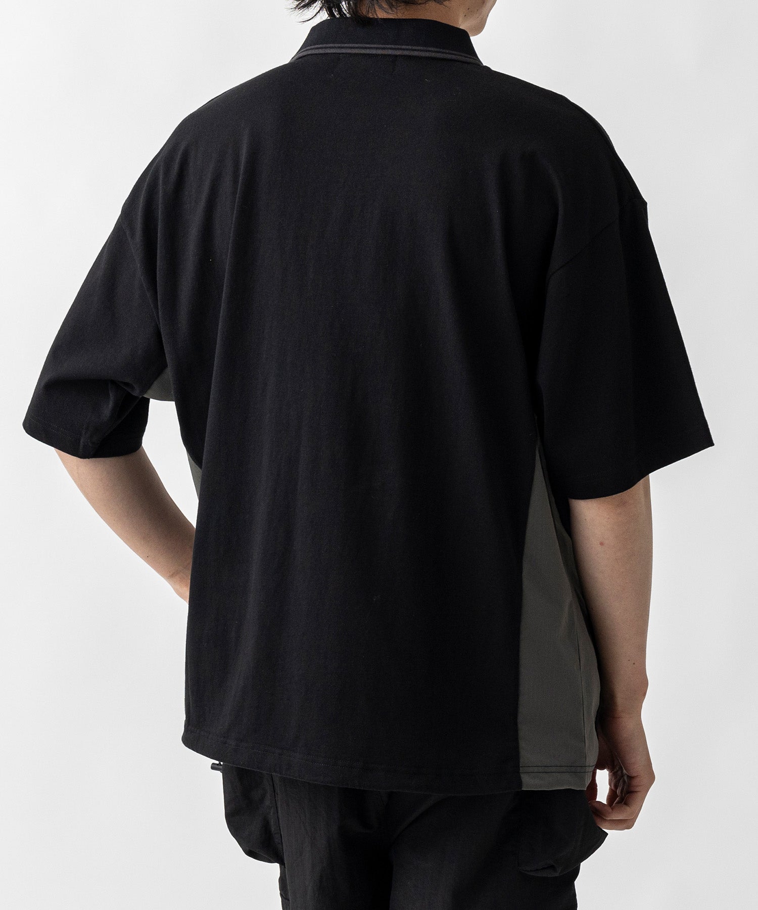 【MENS】ビッグシルエット ワンポイントプリント 半袖切替ポロシャツ /inhabitant(インハビタント)