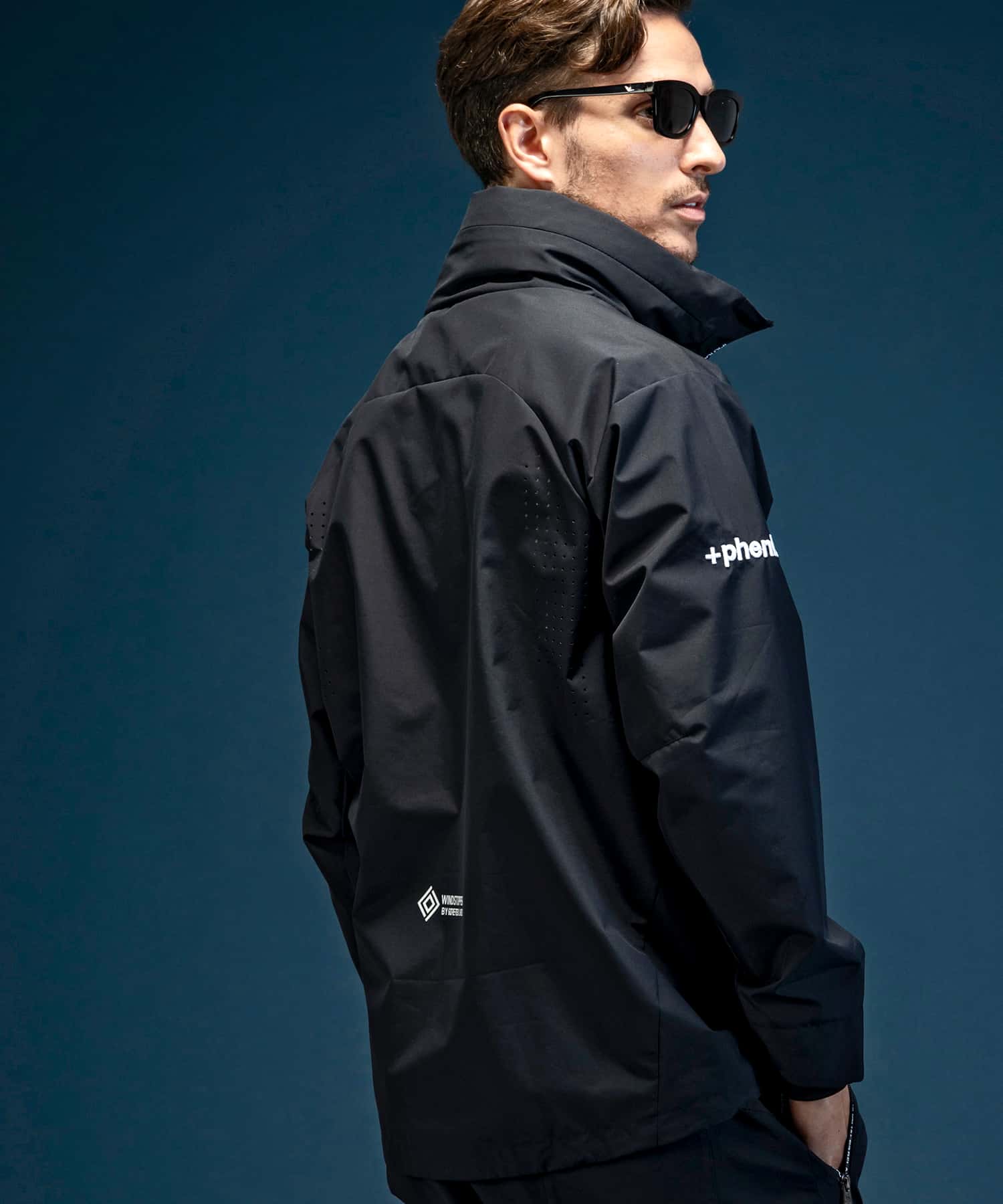 【MENS】トラックジャケット WINDSTOPPER プロダクト by GORE-TEX LABS /ウィンドストッパー/ゴアテックス/1PIU1UGUALE3 RELAX × +phenix(ウノピゥウノウグァーレトレ リラックス)