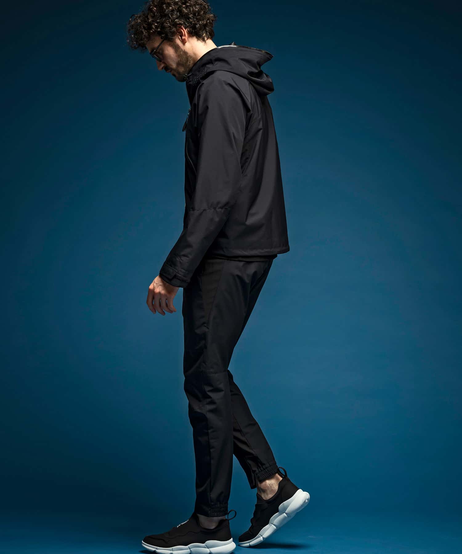 【MENS】スリムテーパードパンツ WINDSTOPPER(R) プロダクト by GORE-TEX LABS /ウィンドストッパー/ゴアテックス/1PIU1UGUALE3 RELAX × +phenix(ウノピゥウノウグァーレトレ リラックス)