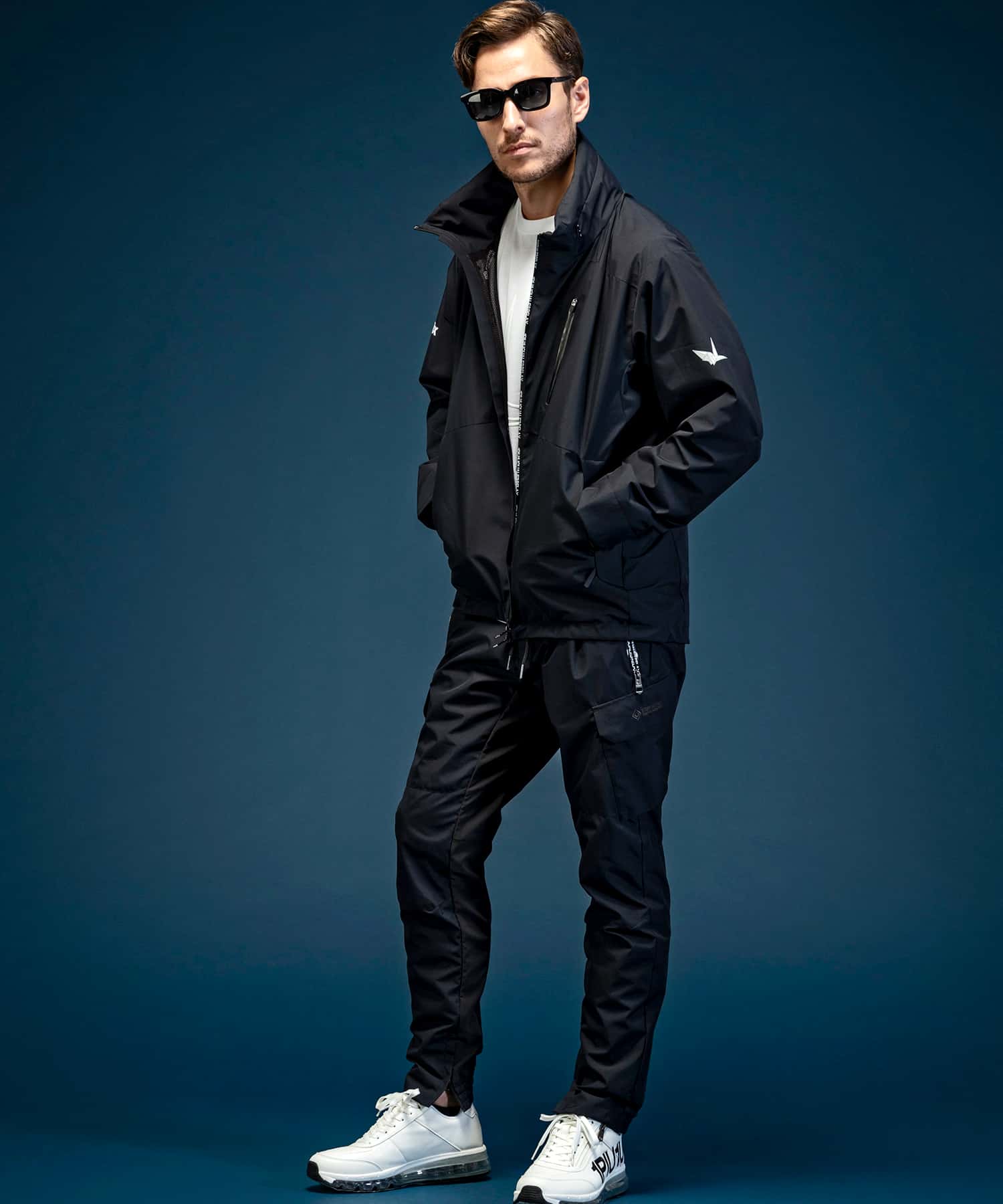 【MENS】トラックジャケット WINDSTOPPER プロダクト by GORE-TEX LABS /ウィンドストッパー/ゴアテックス/1PIU1UGUALE3 RELAX × +phenix(ウノピゥウノウグァーレトレ リラックス)