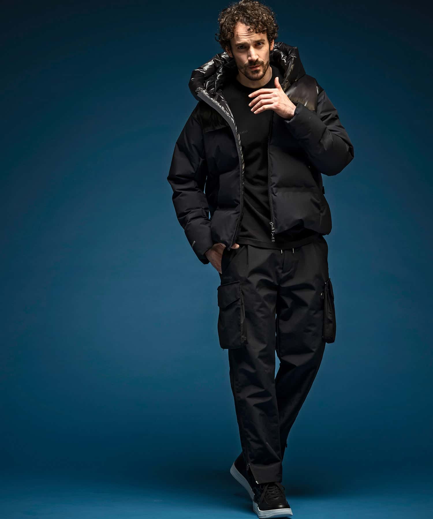 【MENS】コンビダウンジャケット WINDSTOPPER(R) プロダクト by GORE-TEX LABS /ウィンドストッパー/ゴアテックス/1PIU1UGUALE3 RELAX × +phenix(ウノピゥウノウグァーレトレ リラックス)