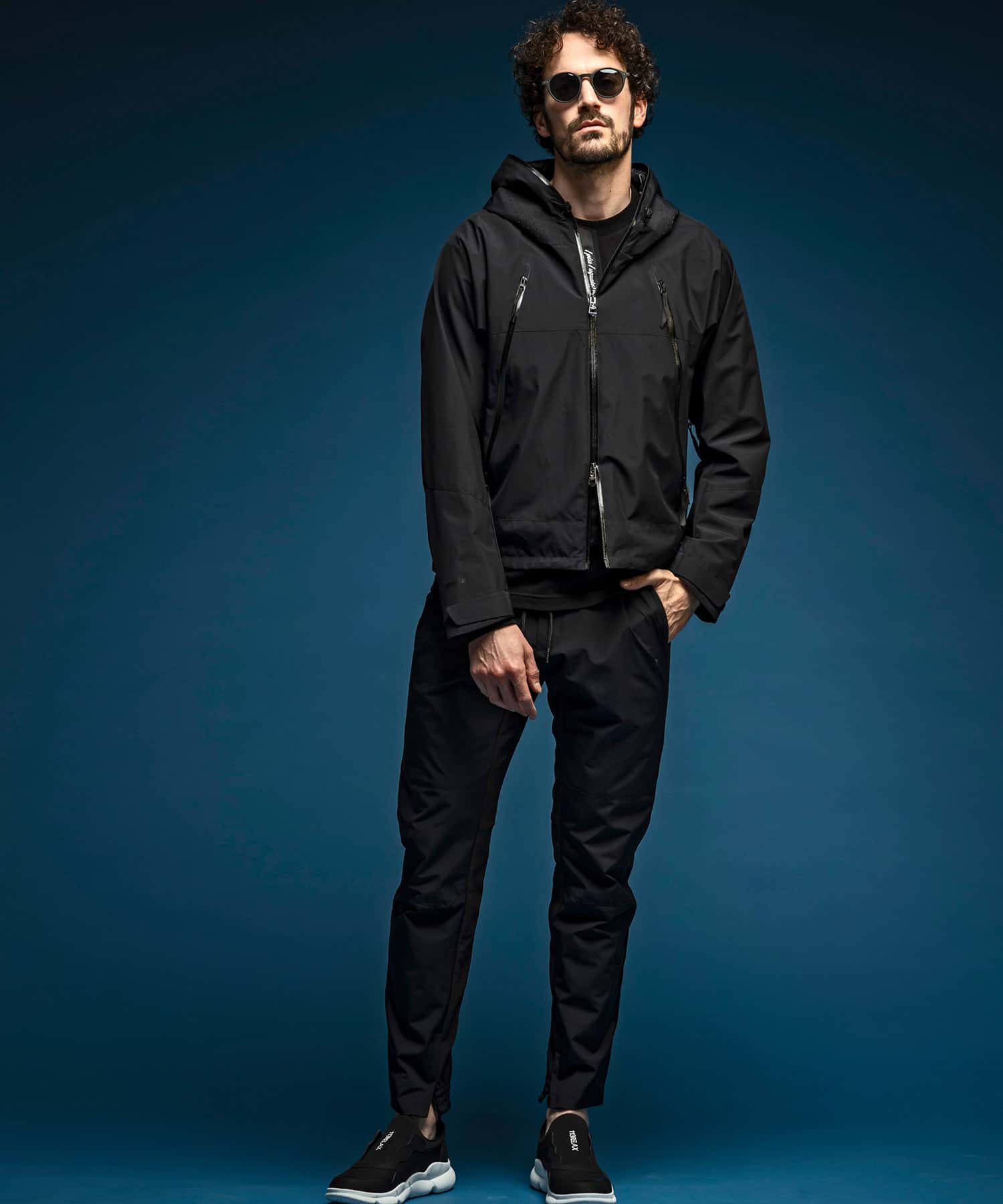 【MENS】マウンテンパーカー WINDSTOPPER(R) プロダクト by GORE-TEX LABS /ウィンドストッパー/ゴアテックス/1PIU1UGUALE3 RELAX × +phenix(ウノピゥウノウグァーレトレ リラックス)