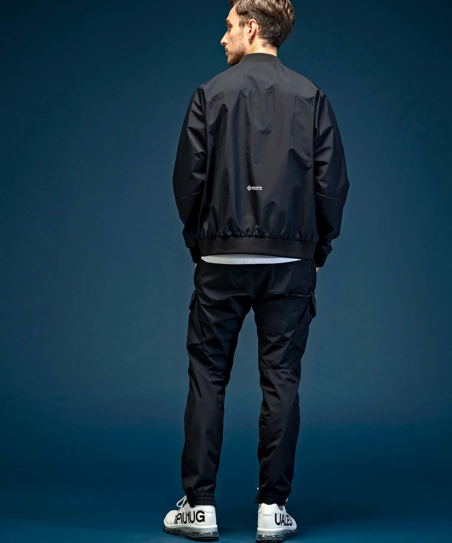 【MENS】ブルゾン WINDSTOPPER プロダクト by GORE-TEX LABS /ウィンドストッパー/ゴアテックス/1PIU1UGUALE3 RELAX × +phenix(ウノピゥウノウグァーレトレ リラックス)