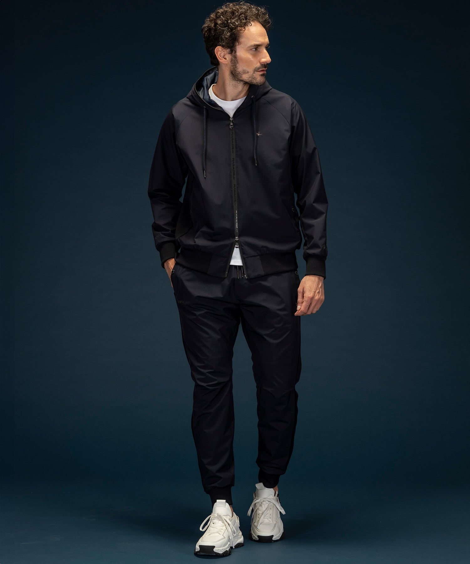 【MENS】GTX ZIP HOODIE ジップフーディー / WINDSTOPPER(R) プロダクト by GORE-TEX LABS /ウィンドストッパー/ゴアテックス/1PIU1UGUALE3 RELAX × +phenix(ウノピゥウノウグァーレトレ リラックス)