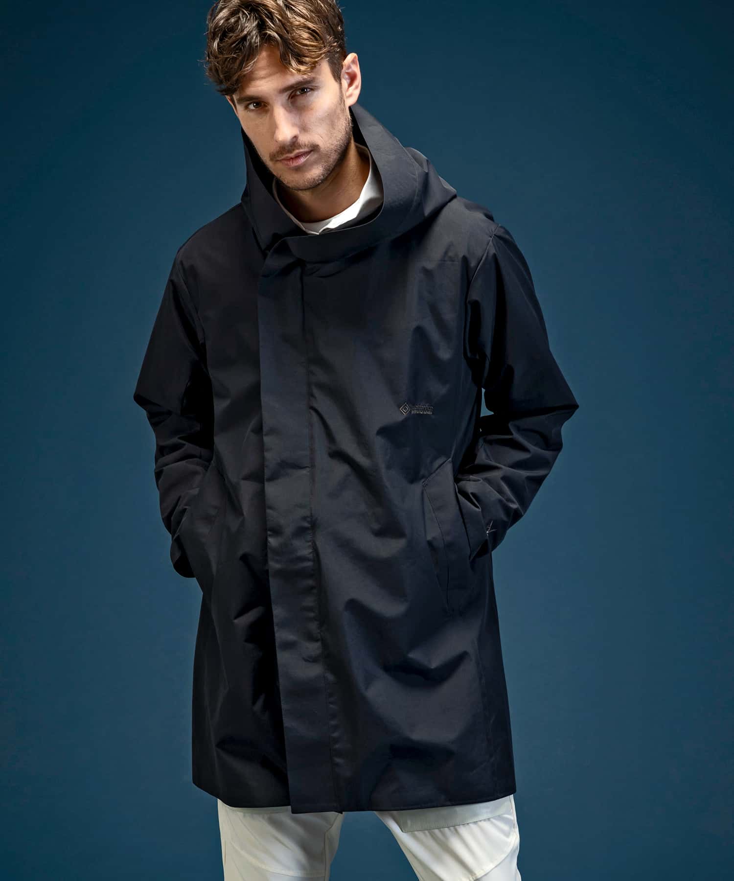 【MENS】ラップコート WINDSTOPPER プロダクト by GORE-TEX LABS /ウィンドストッパー/ゴアテックス/1PIU1UGUALE3 RELAX × +phenix(ウノピゥウノウグァーレトレ リラックス)