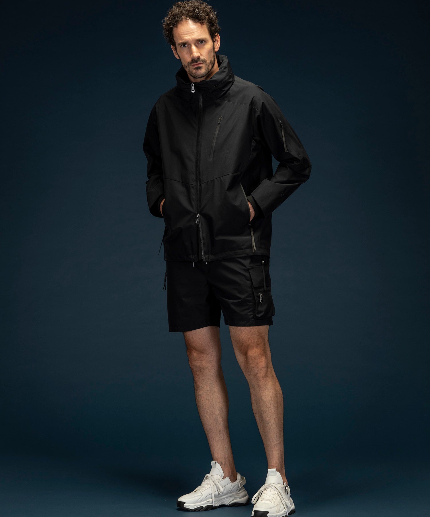 【MENS】GTX TRACK JACKET トラックジャケット / WINDSTOPPER(R) プロダクト by GORE-TEX LABS /ウィンドストッパー/ゴアテックス/1PIU1UGUALE3 RELAX × +phenix(ウノピゥウノウグァーレトレ リラックス)