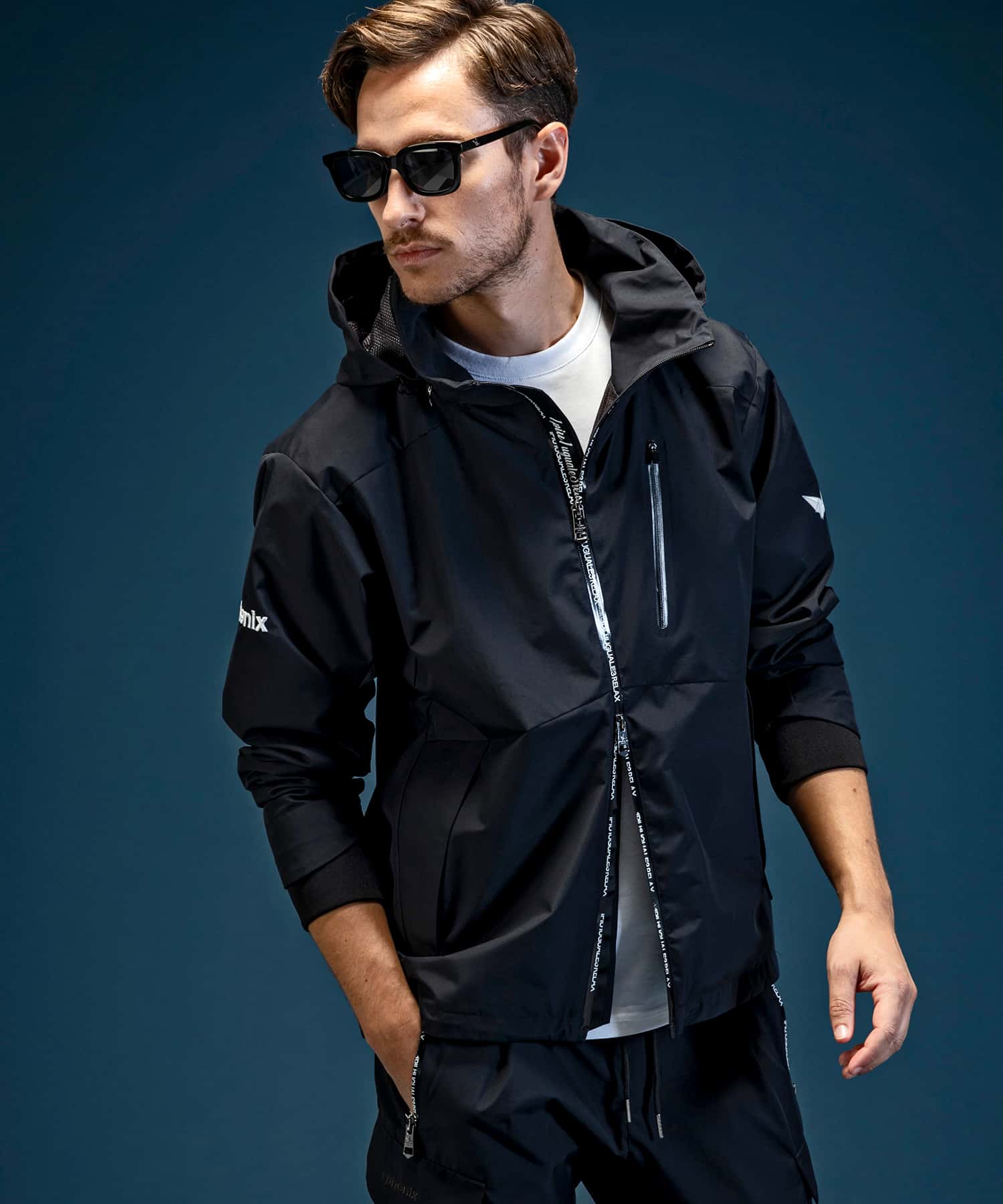 【MENS】トラックジャケット WINDSTOPPER プロダクト by GORE-TEX LABS /ウィンドストッパー/ゴアテックス/1PIU1UGUALE3 RELAX × +phenix(ウノピゥウノウグァーレトレ リラックス)
