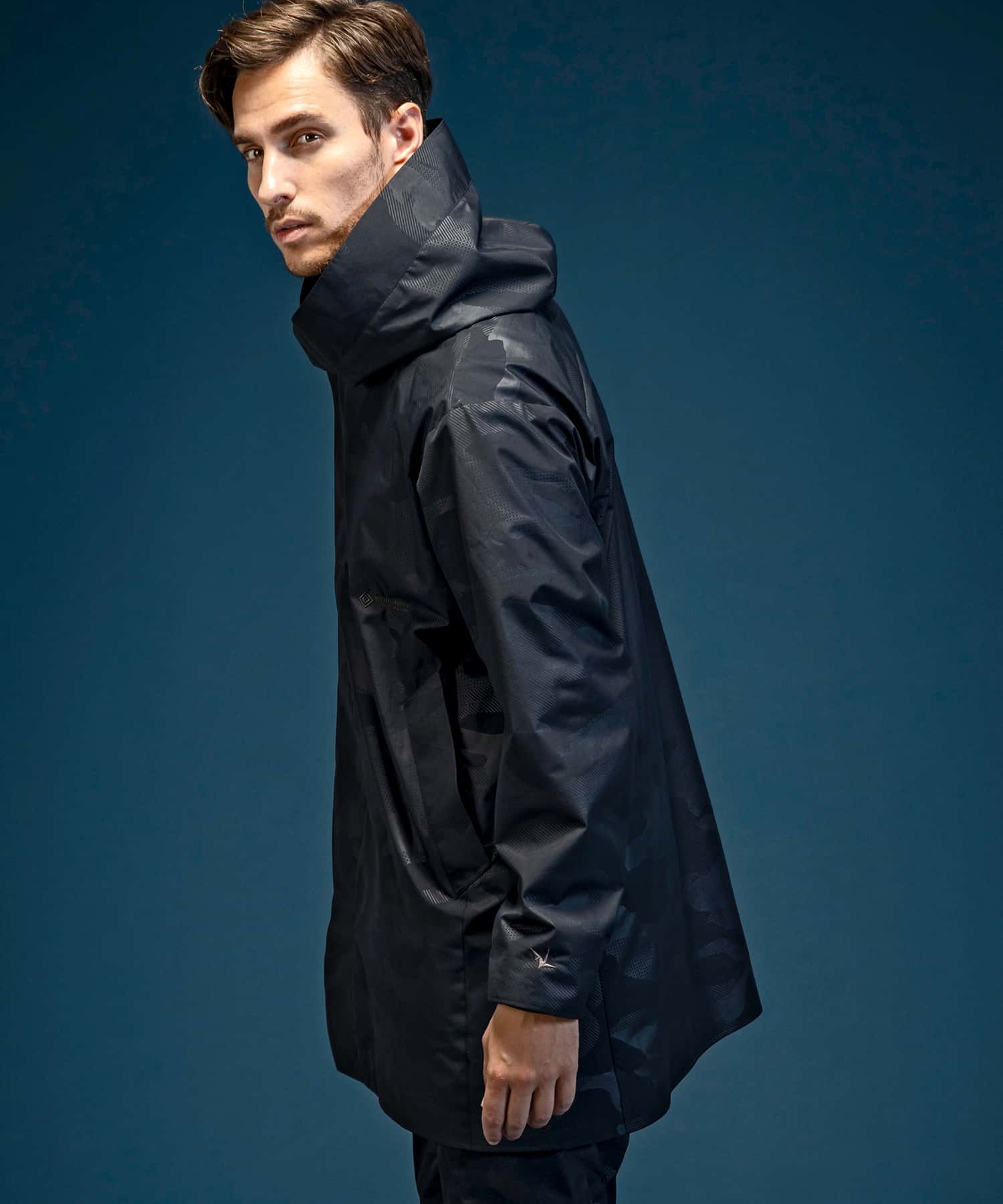 【MENS】ラップコート WINDSTOPPER プロダクト by GORE-TEX LABS /ウィンドストッパー/ゴアテックス/1PIU1UGUALE3 RELAX × +phenix(ウノピゥウノウグァーレトレ リラックス)