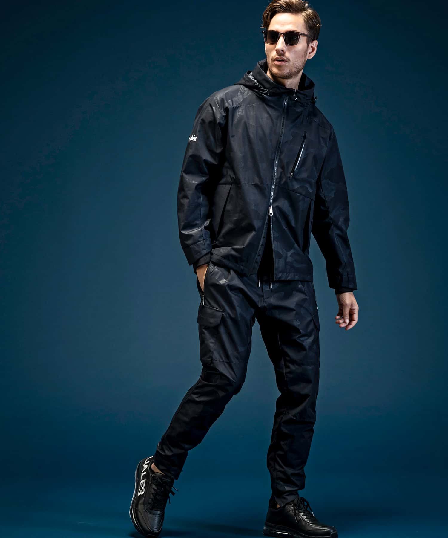 【MENS】トラックジャケット WINDSTOPPER プロダクト by GORE-TEX LABS /ウィンドストッパー/ゴアテックス/1PIU1UGUALE3 RELAX × +phenix(ウノピゥウノウグァーレトレ リラックス)