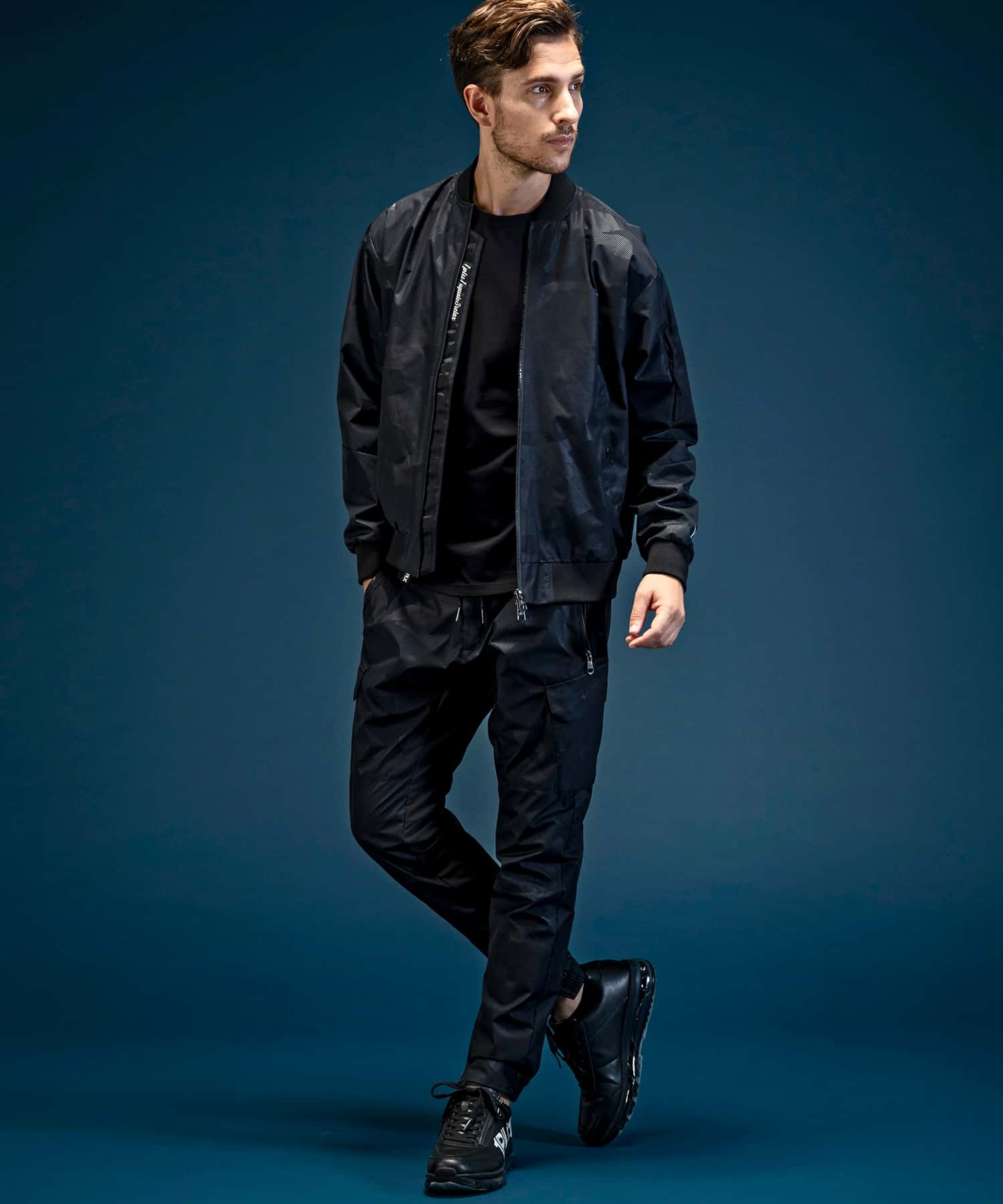 【MENS】ブルゾン WINDSTOPPER プロダクト by GORE-TEX LABS /ウィンドストッパー/ゴアテックス/1PIU1UGUALE3 RELAX × +phenix(ウノピゥウノウグァーレトレ リラックス)