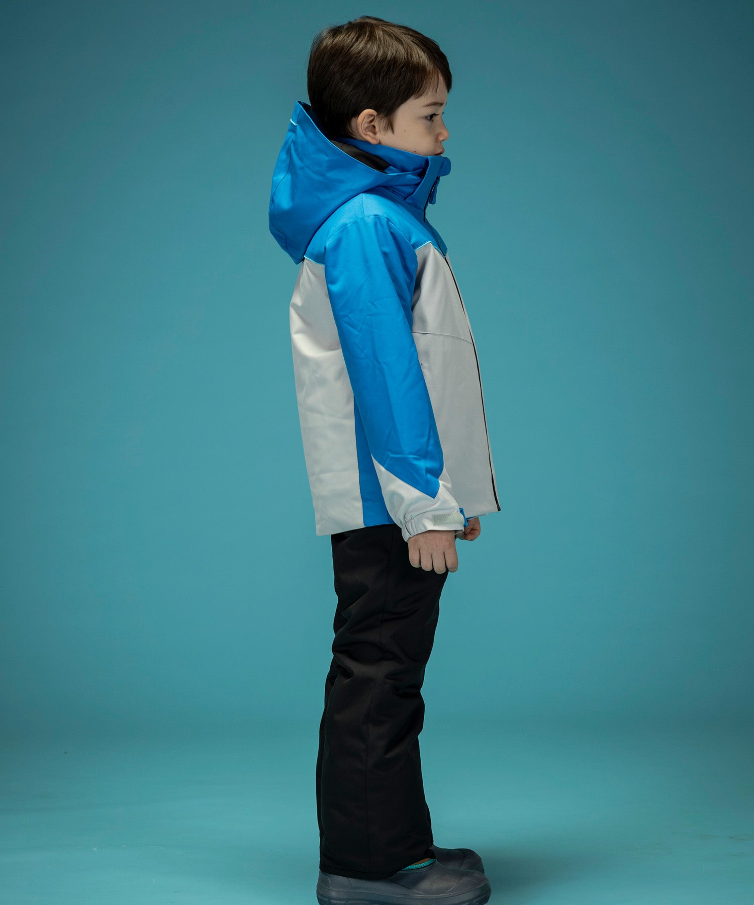 【KIDS/JUNIOR】Color Blocking Junior Two-piece ストレートラインスリーブスジュニアツーピース / JUNIOR / 子供用スキーウェア アウター上下セット / 最大20cmサイズ調整可能 /phenixスキーウェア 24AW