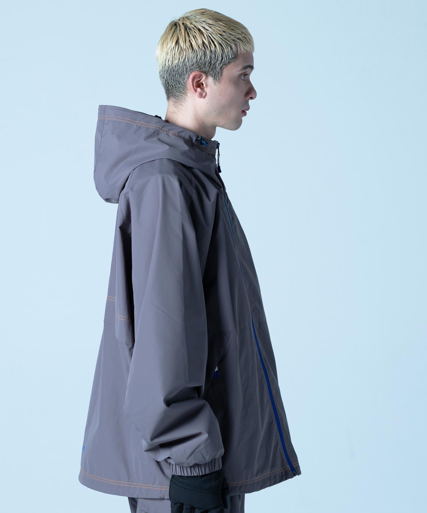 【MENS】スキーウェア・スノーボードウェア タウンウェア ナイロンジャケット RETRO STREET JACKET チャコールグレイ
