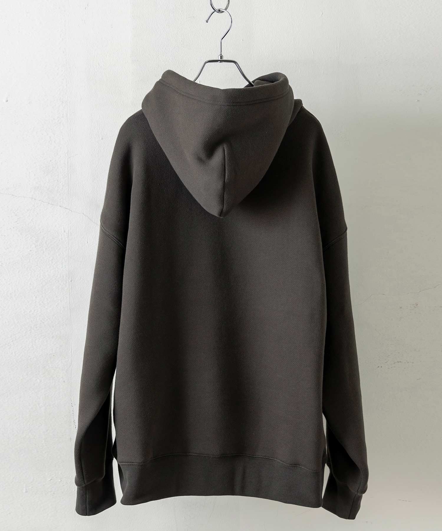 【MENS】FUNCTIONAL HEAVY WEIGHT SWEAT HOODY ヘビーウェイト スウェット フーディー 蓄熱保温 +phenix(プラスフェニックス)