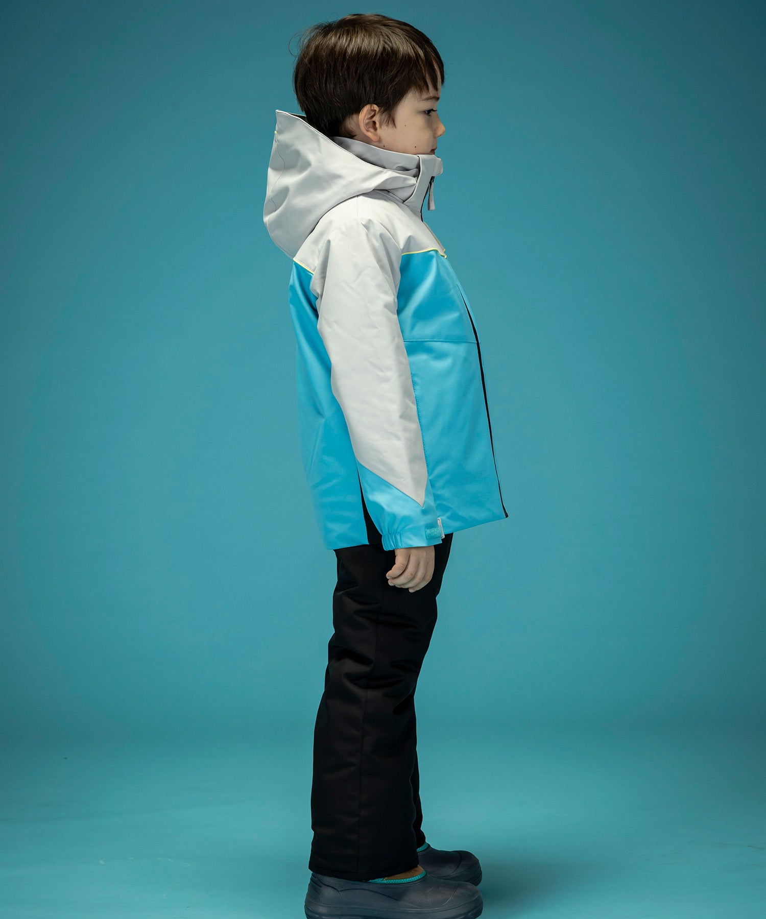 【KIDS/JUNIOR】Color Blocking Junior Two-piece ストレートラインスリーブスジュニアツーピース / JUNIOR / 子供用スキーウェア アウター上下セット / 最大20cmサイズ調整可能 /phenixスキーウェア 24AW