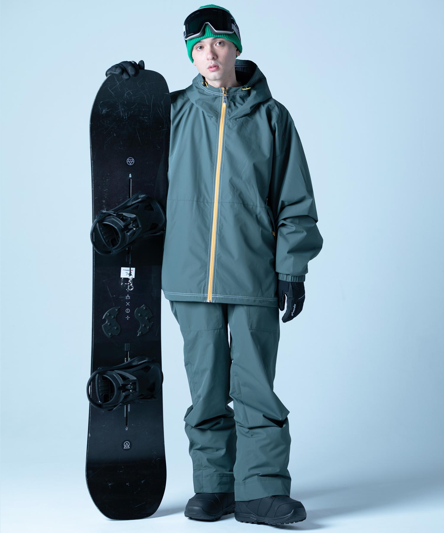 【MENS】スキーウェア・スノーボードウェア タウンウェア ナイロンジャケット RETRO STREET JACKET グリーン