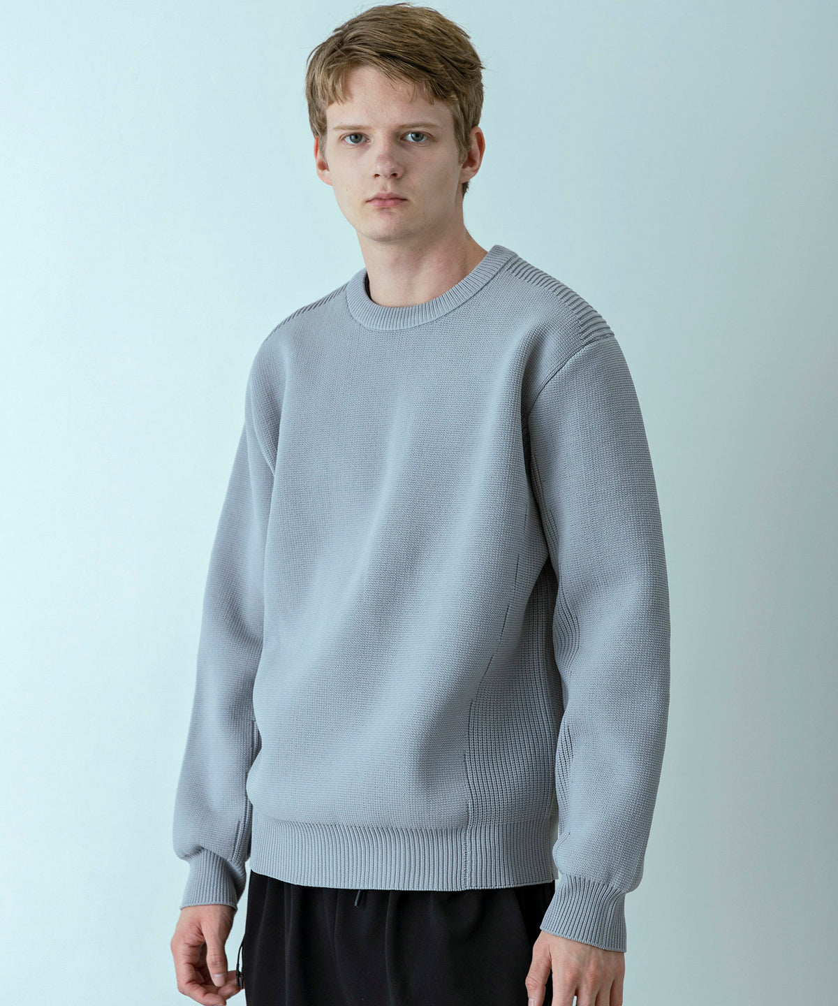 【MENS】HYBRID KNITTED LONG SLEEVE PULL OVER ハイブリッドニット ロングスリーブプルオーバー / +phenix(プラスフェニックス)
