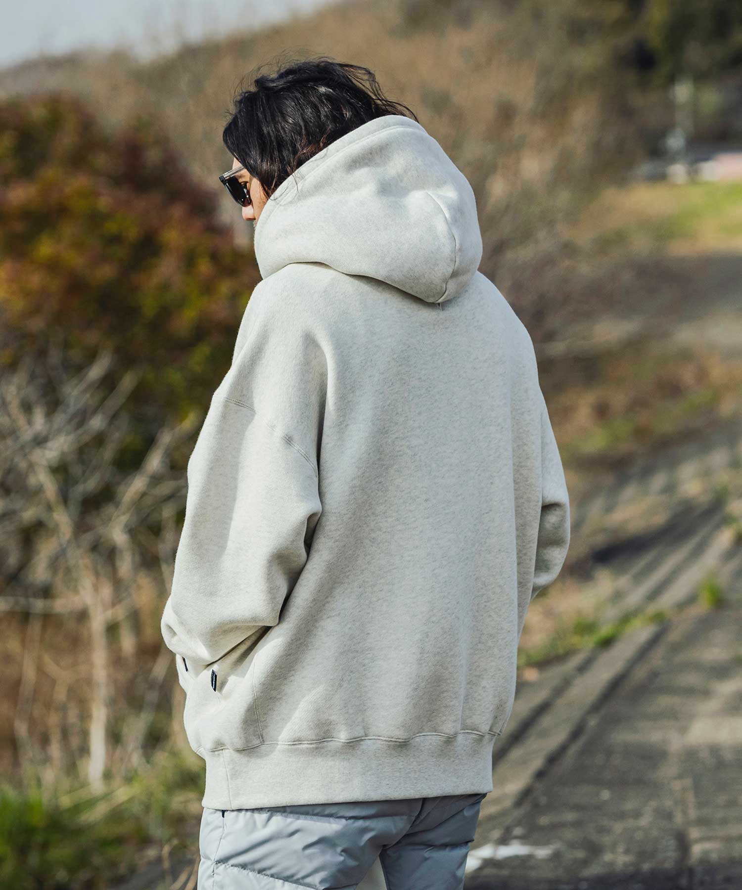 【MENS】FUNCTIONAL HEAVY WEIGHT SWEAT HOODY ヘビーウェイト スウェット フーディー 蓄熱保温 +phenix(プラスフェニックス)