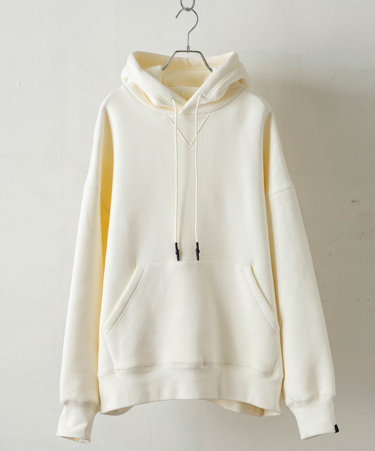 【MENS】FUNCTIONAL HEAVY WEIGHT SWEAT HOODY  ヘビーウェイト スウェット フーディー 蓄熱保温 +phenix(プラスフェニックス)