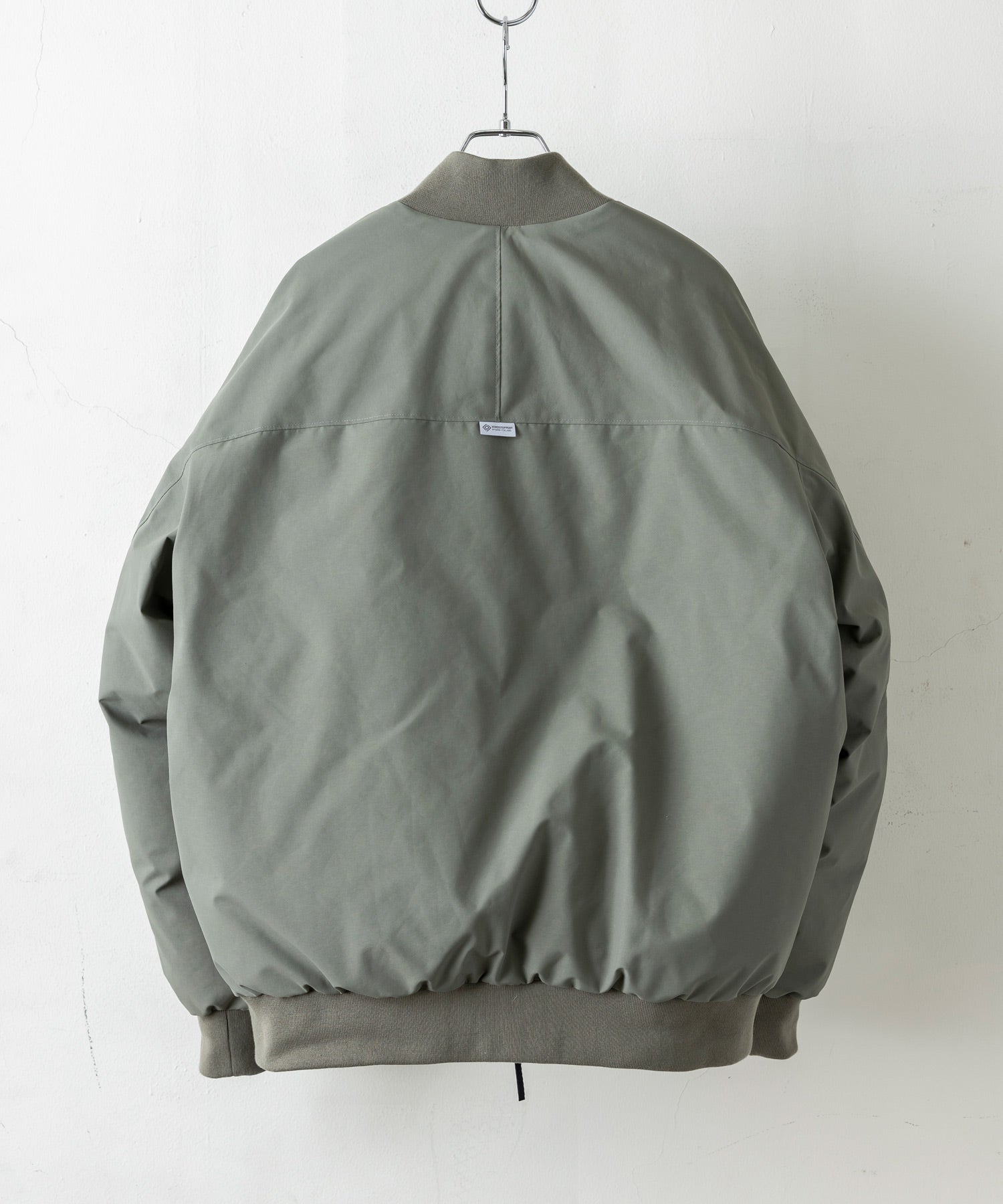 【MENS】FLIGHT DOWN JACKET フライト ダウンジャケット / WINDSTOPPER(R) プロダクト by GORE TEX LABS +phenix(プラスフェニックス)