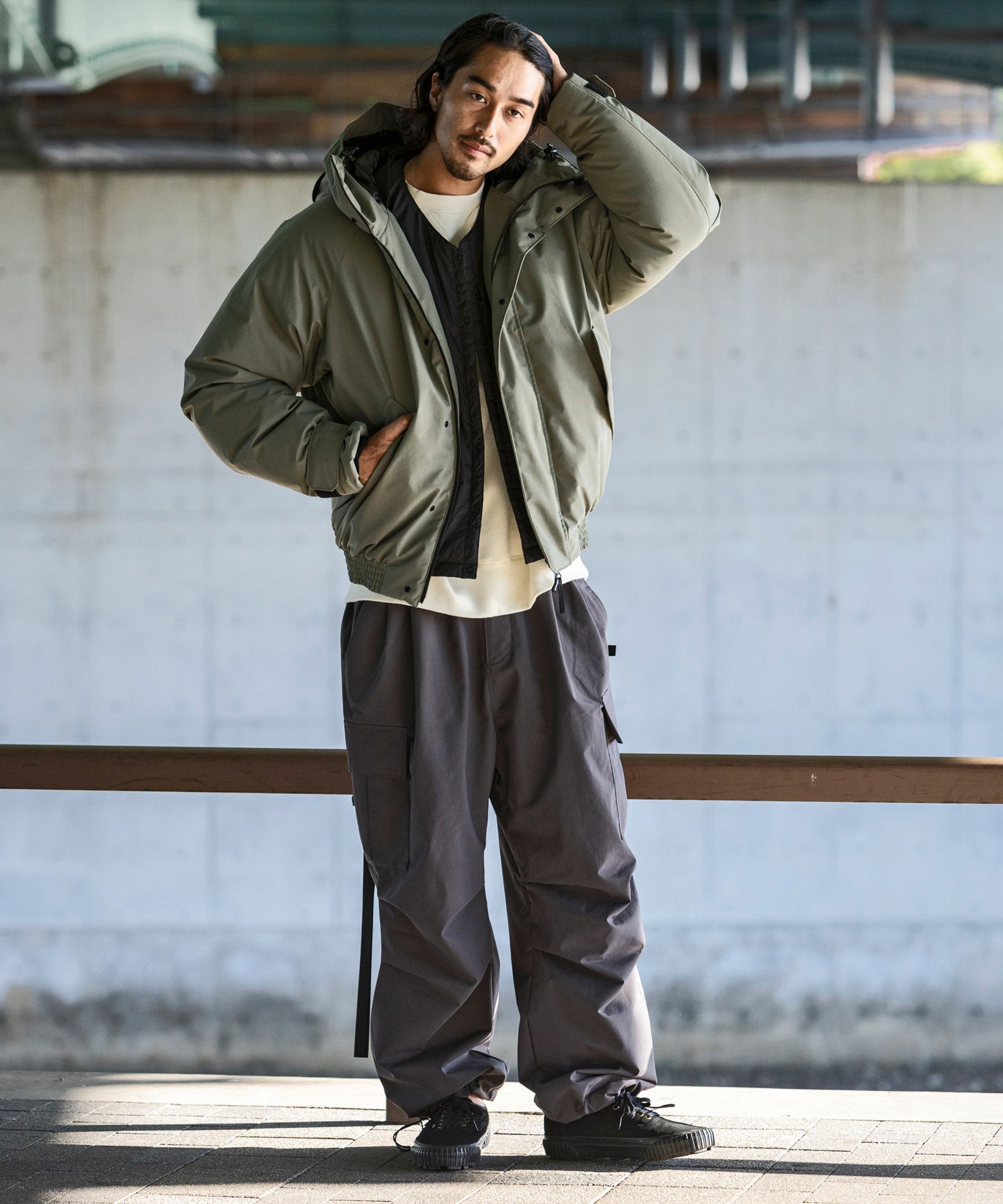 【MENS】BOMBER DOWN JACKET ボマー ダウンジャケット ウィンドストッパー / WINDSTOPPER(R) プロダクト by GORE TEX LABS +phenix(プラスフェニックス)