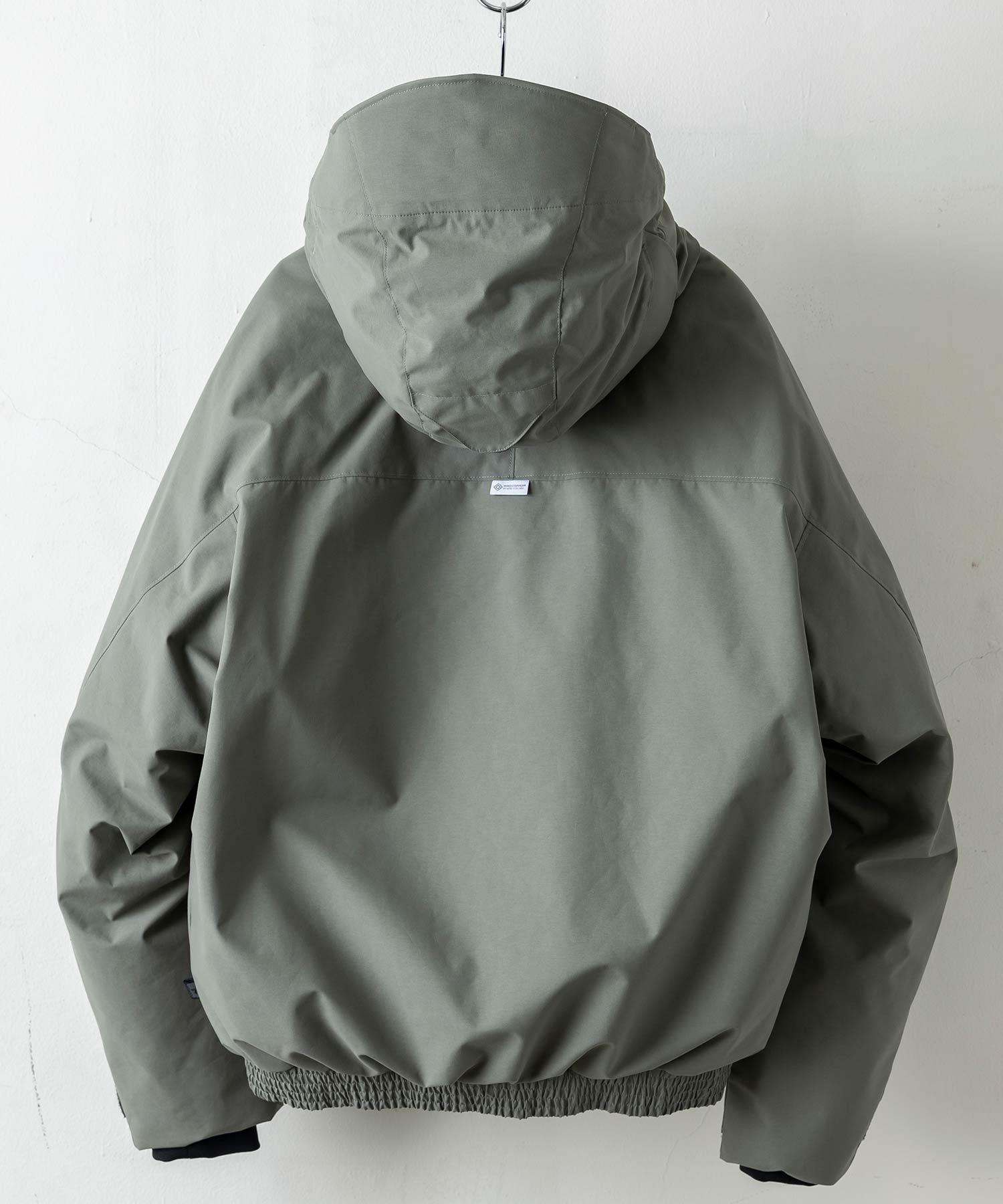 【MENS】BOMBER DOWN JACKET ボマー ダウンジャケット ウィンドストッパー / WINDSTOPPER(R) プロダクト by GORE TEX LABS +phenix(プラスフェニックス)