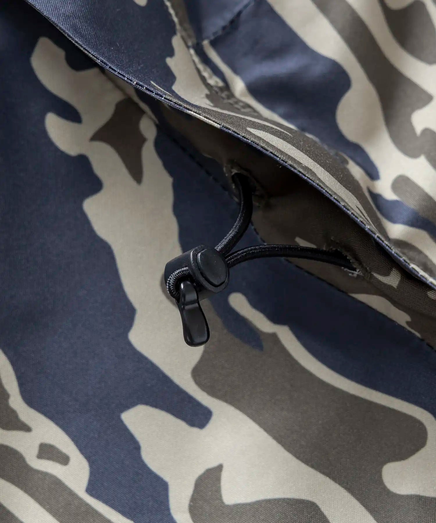 【MENS】ゴアテックスダウンジャケット GORE DOWN BOMBER JACKET / WINDSTOPPER(R) プロダクト by GORE TEX LABS ゴアテックスウェア テックウェア アーバンアウトドア 高機能ウェア +phenix(プラスフェニックス)