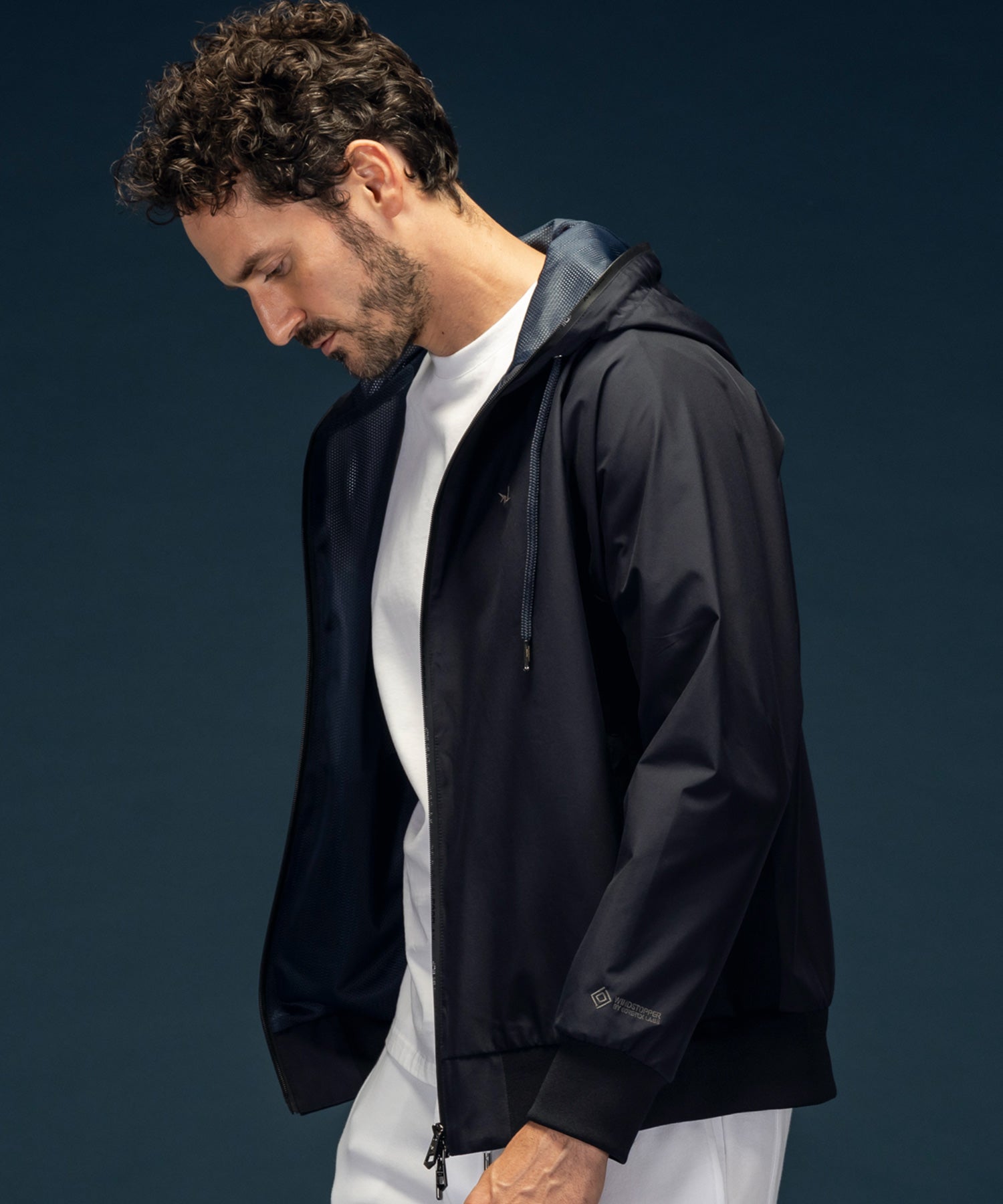 【MENS】GTX ZIP HOODIE ジップフーディー / WINDSTOPPER(R) プロダクト by GORE-TEX LABS /ウィンドストッパー/ゴアテックス/1PIU1UGUALE3 RELAX × +phenix(ウノピゥウノウグァーレトレ リラックス)