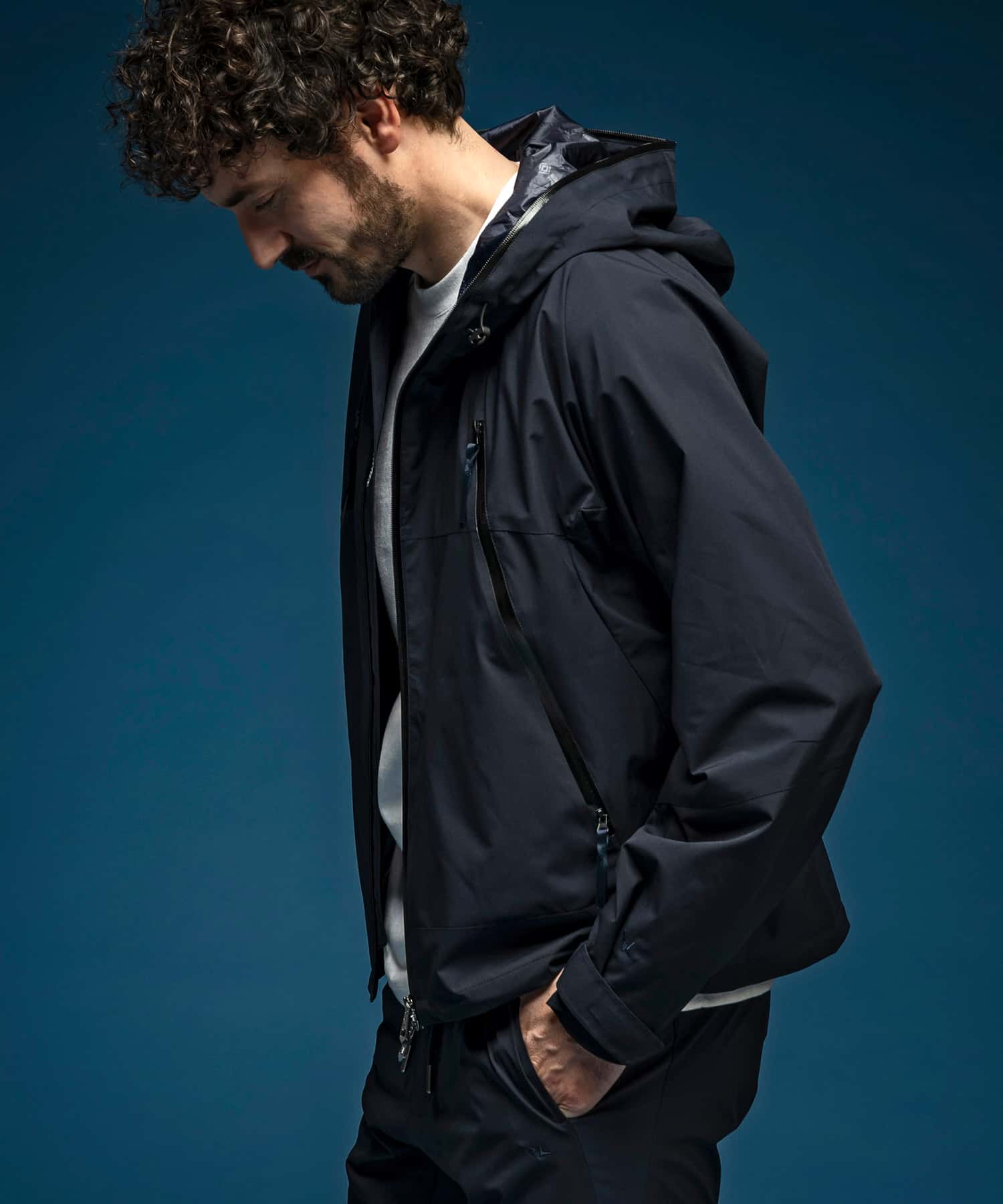 【MENS】マウンテンパーカー WINDSTOPPER(R) プロダクト by GORE-TEX LABS /ウィンドストッパー/ゴアテックス/1PIU1UGUALE3 RELAX × +phenix(ウノピゥウノウグァーレトレ リラックス)