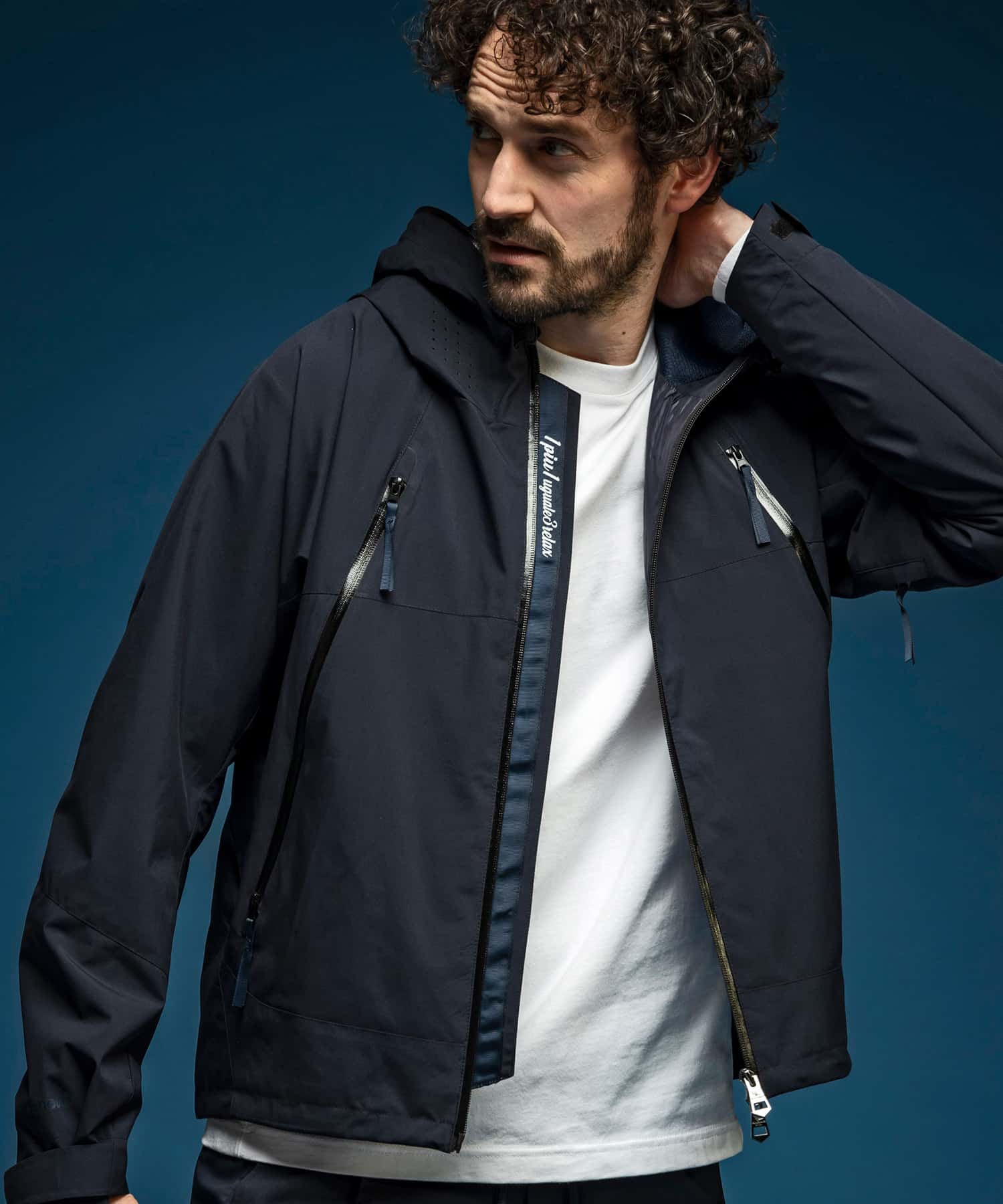 【MENS】マウンテンパーカー WINDSTOPPER(R) プロダクト by GORE-TEX LABS /ウィンドストッパー/ゴアテックス/1PIU1UGUALE3 RELAX × +phenix(ウノピゥウノウグァーレトレ リラックス)