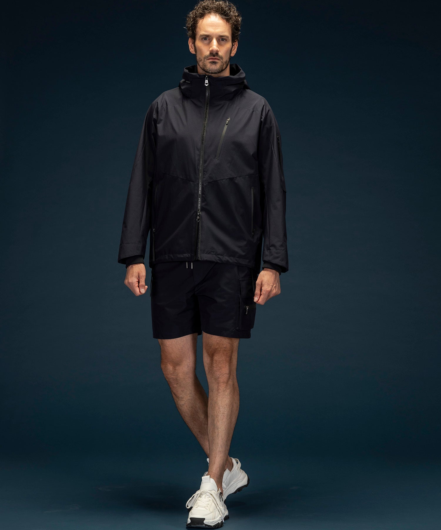【MENS】GTX TRACK JACKET トラックジャケット / WINDSTOPPER(R) プロダクト by GORE-TEX LABS /ウィンドストッパー/ゴアテックス/1PIU1UGUALE3 RELAX × +phenix(ウノピゥウノウグァーレトレ リラックス)