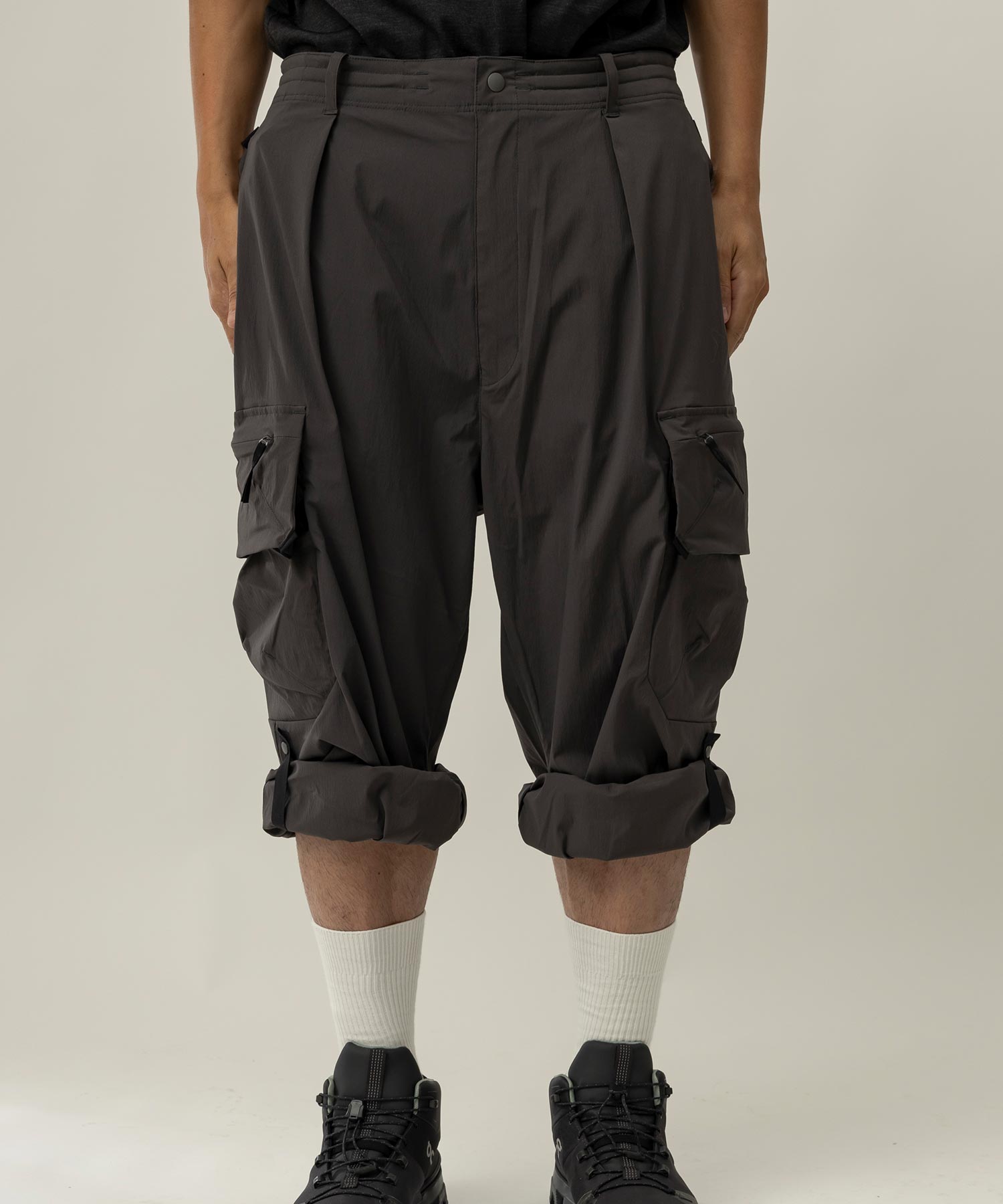 【MENS】Cargo Pants KAR カーゴパンツ 大容量ポケット ロングパンツ メンズパンツ 撥水 ザックポケット / karu-stretch taffeta II / アルクフェニックス