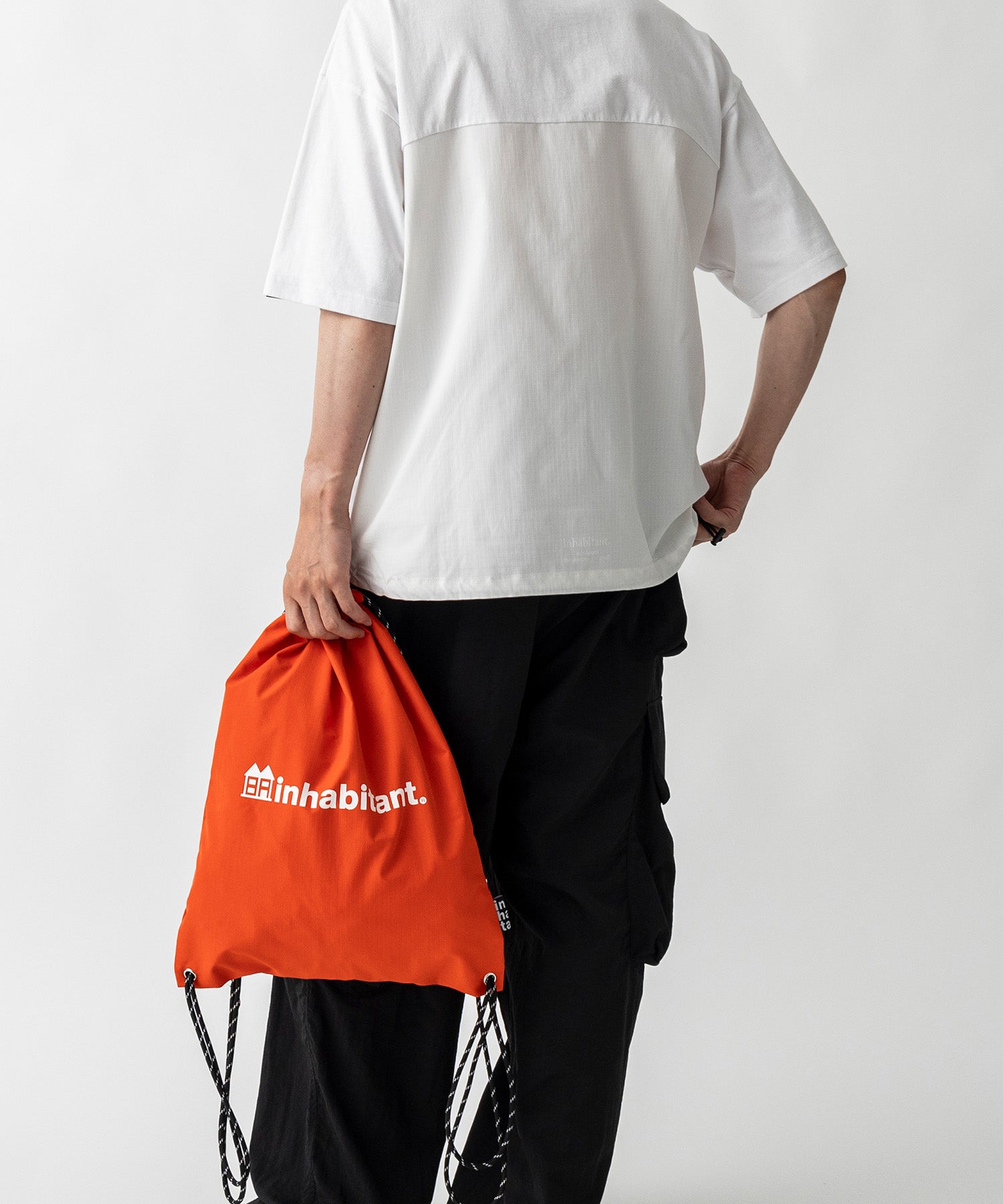 【MENS】ワンポイント ブランドロゴプリント ベーシック ナップザック /inhabitant(インハビタント)